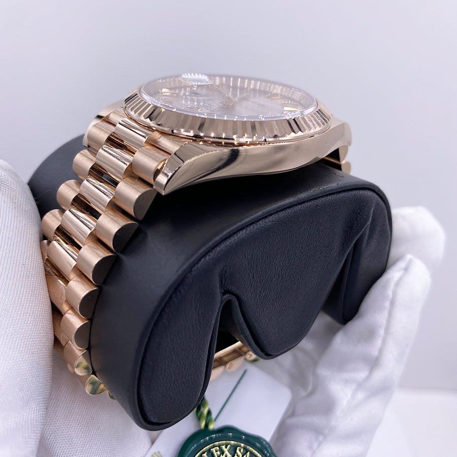 Rolex 1:1 Super Clone Day-Date 40 Presidential 228235 Fluted Bezel Sundust Dial