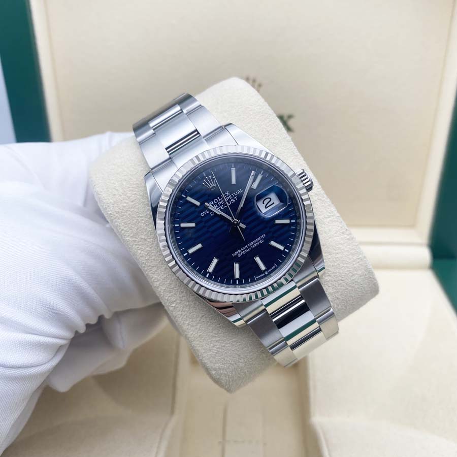 Rolex 1:1 Super Clone Datejust Bright Blue Fluted Motif Dial Fluted Bezel 36mm 126234