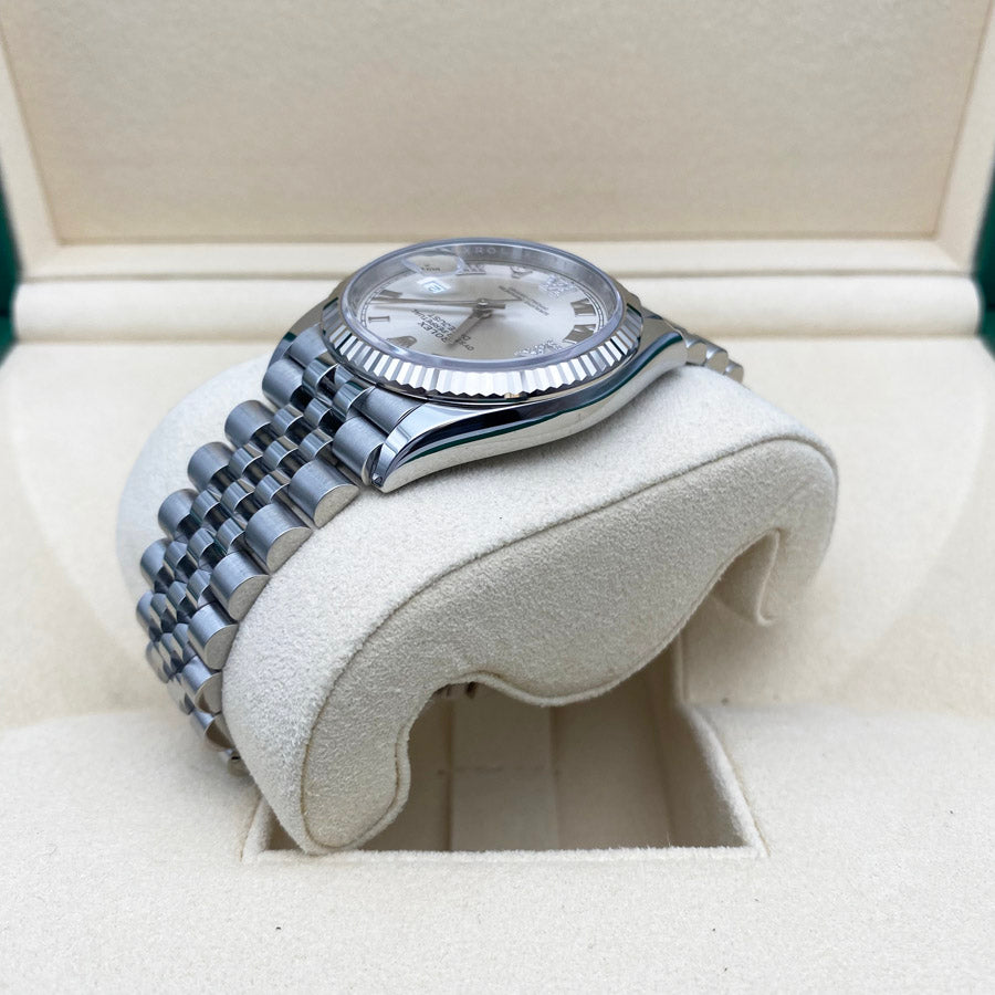 Rolex 1:1 Super Clone Datejust 36mm Fluted Bezel Jubilee Bracelet Silver Diamond 6 and 9 Hour Marker Dial
