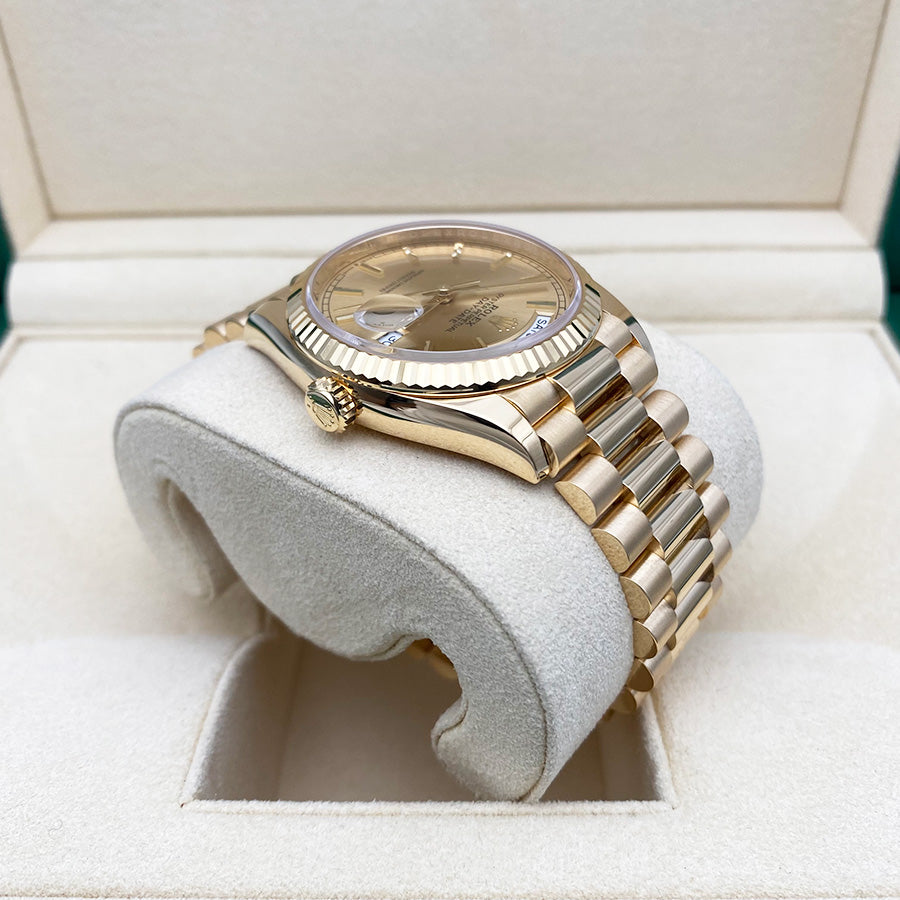 Rolex 1:1 Super Clone Day-Date 36mm Presidential 128238 Fluted Bezel Champagne Dial