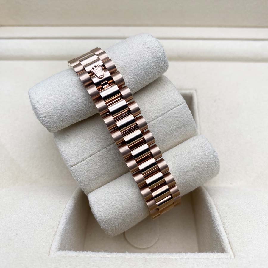 Rolex 1:1 Super Clone Lady-Datejust 28mm Purple Dial Rose Presidential 279175