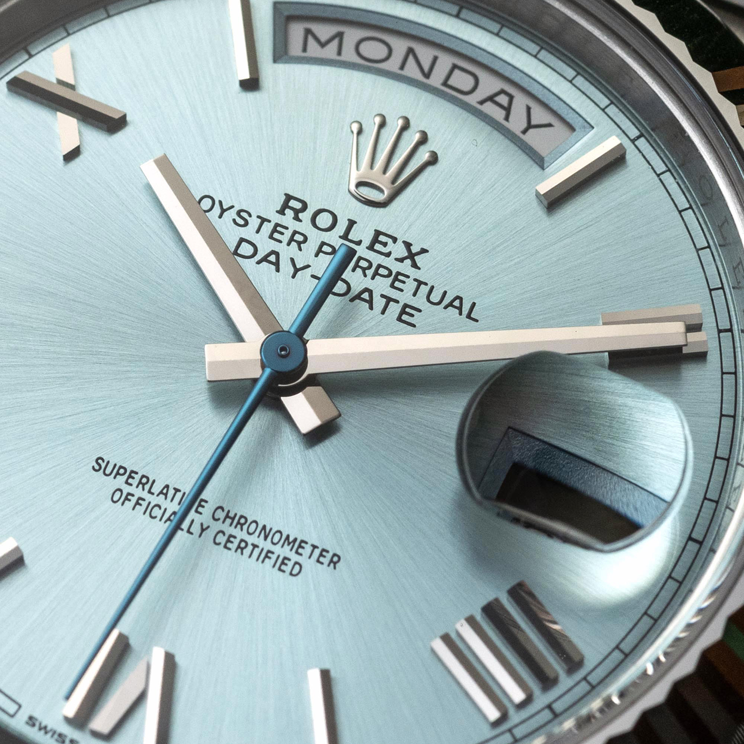 Rolex 1:1 Super Clone Oyster Perpetual Day-Date President 40mm in Platinum with Ice-Blue Dial Men's Watch 228236-0012 New