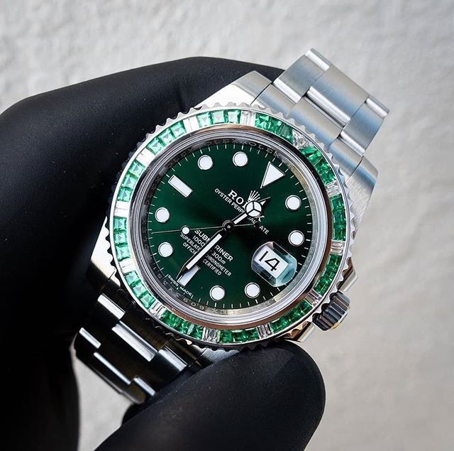 Rolex 1:1 Super Clone Submariner 116610lv Green Dial – Custom Diamond Set & Bezel