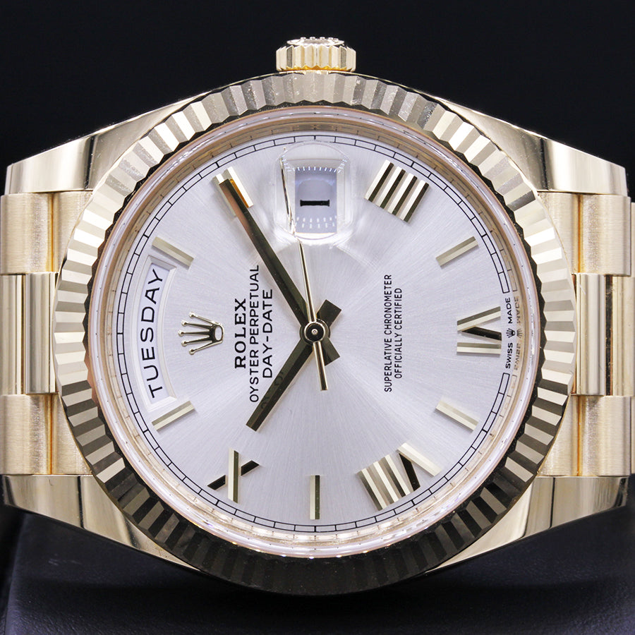 Rolex 1:1 Super Clone Day-Date 40 Presidential 228238 Fluted Bezel Silver Dial