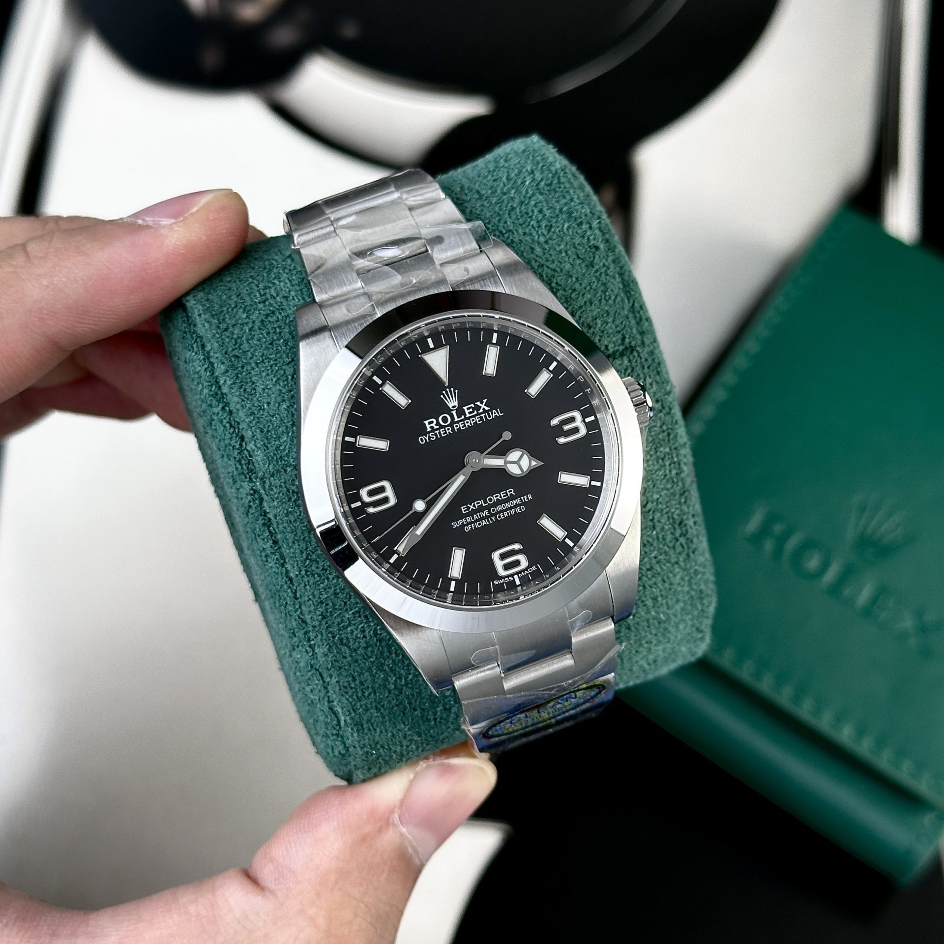 Rolex 1:1 Super Clone Explorer 214270 39mm Black Dial