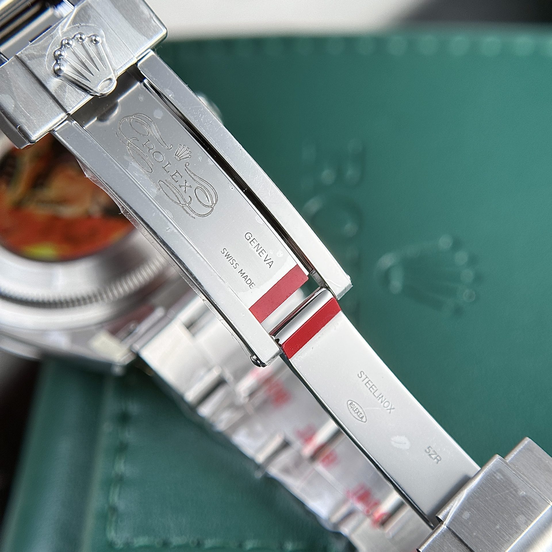 Rolex 1:1 Super Clone Explorer 214270 39mm Black Dial
