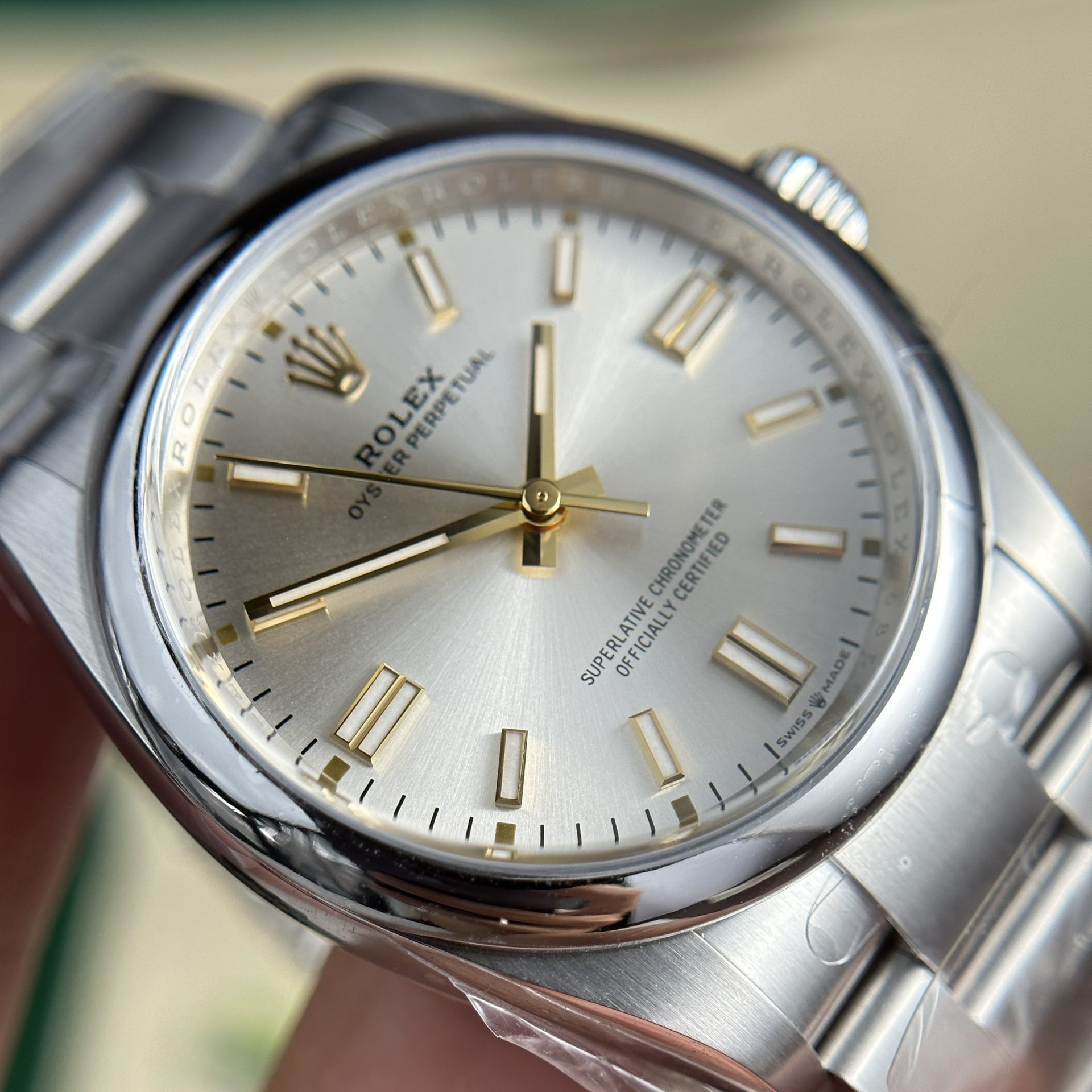 Rolex 1:1 Super Clone Oyster Perpetual Silver Dial Domed Bezel 34mm 124200