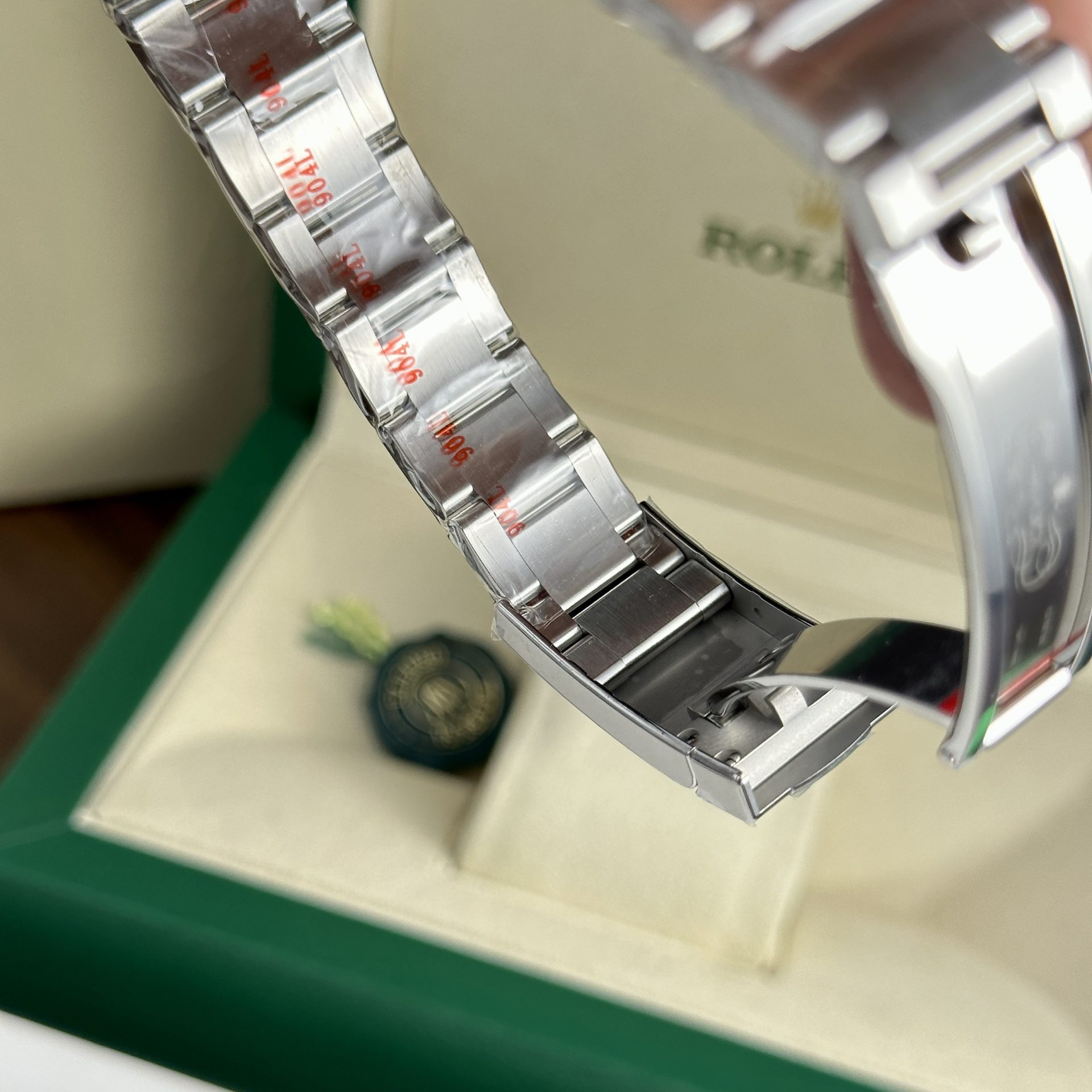 Rolex 1:1 Super Clone Oyster Perpetual Blue Dial Domed Bezel 36mm 126000