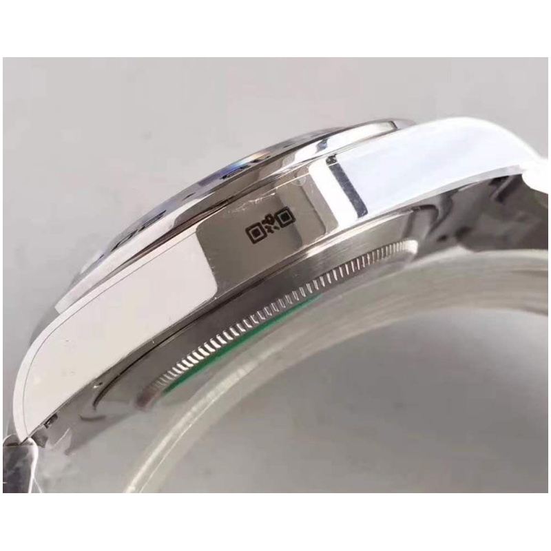 Rolex 1:1 Super Clone Explorer II 216570 42mm White Dial
