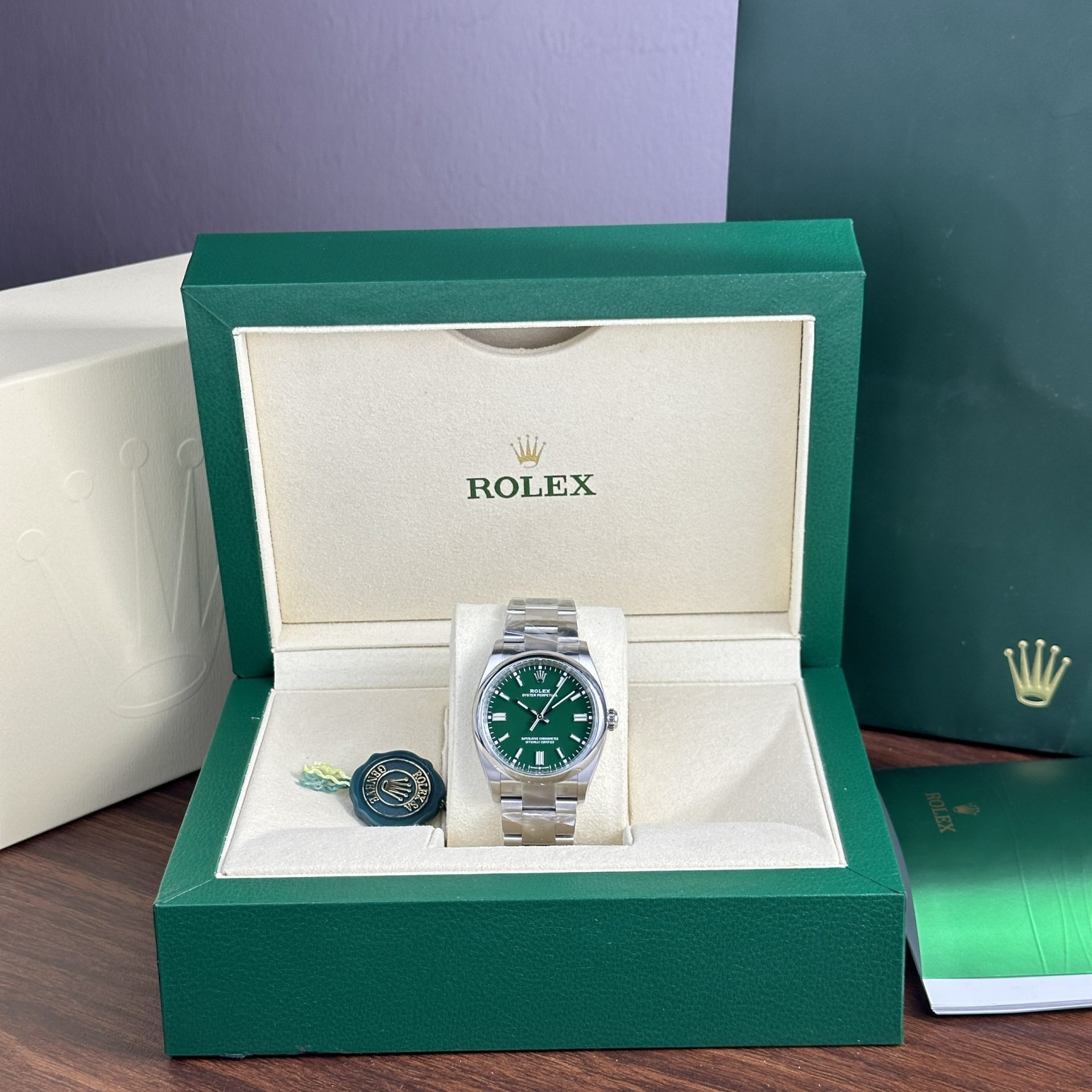 Rolex 1:1 Super Clone Oyster Perpetual Green Dial Domed Bezel 36mm 126000