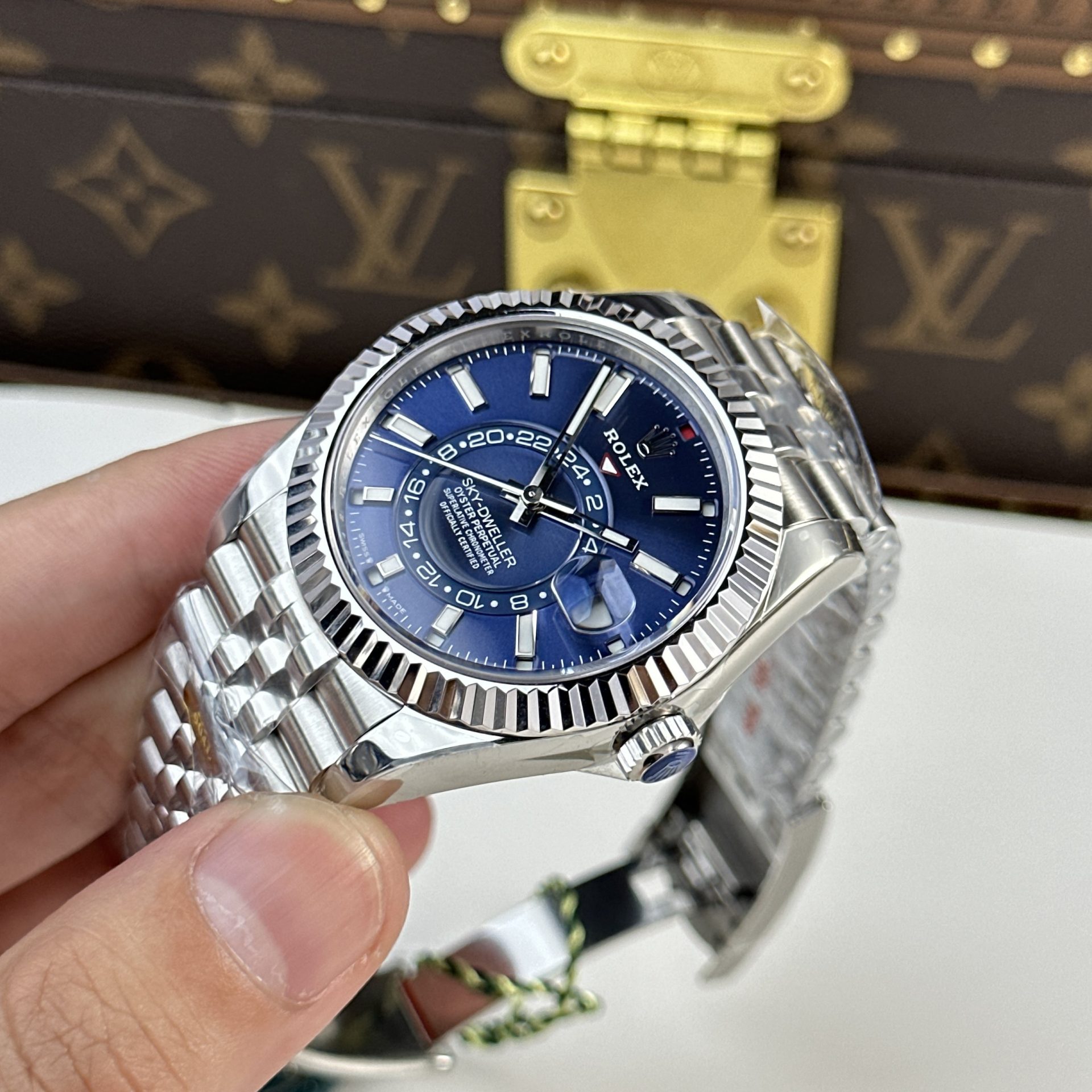 Rolex 1:1 Super Clone Sky-Dweller 42mm 326934 Blue Dial