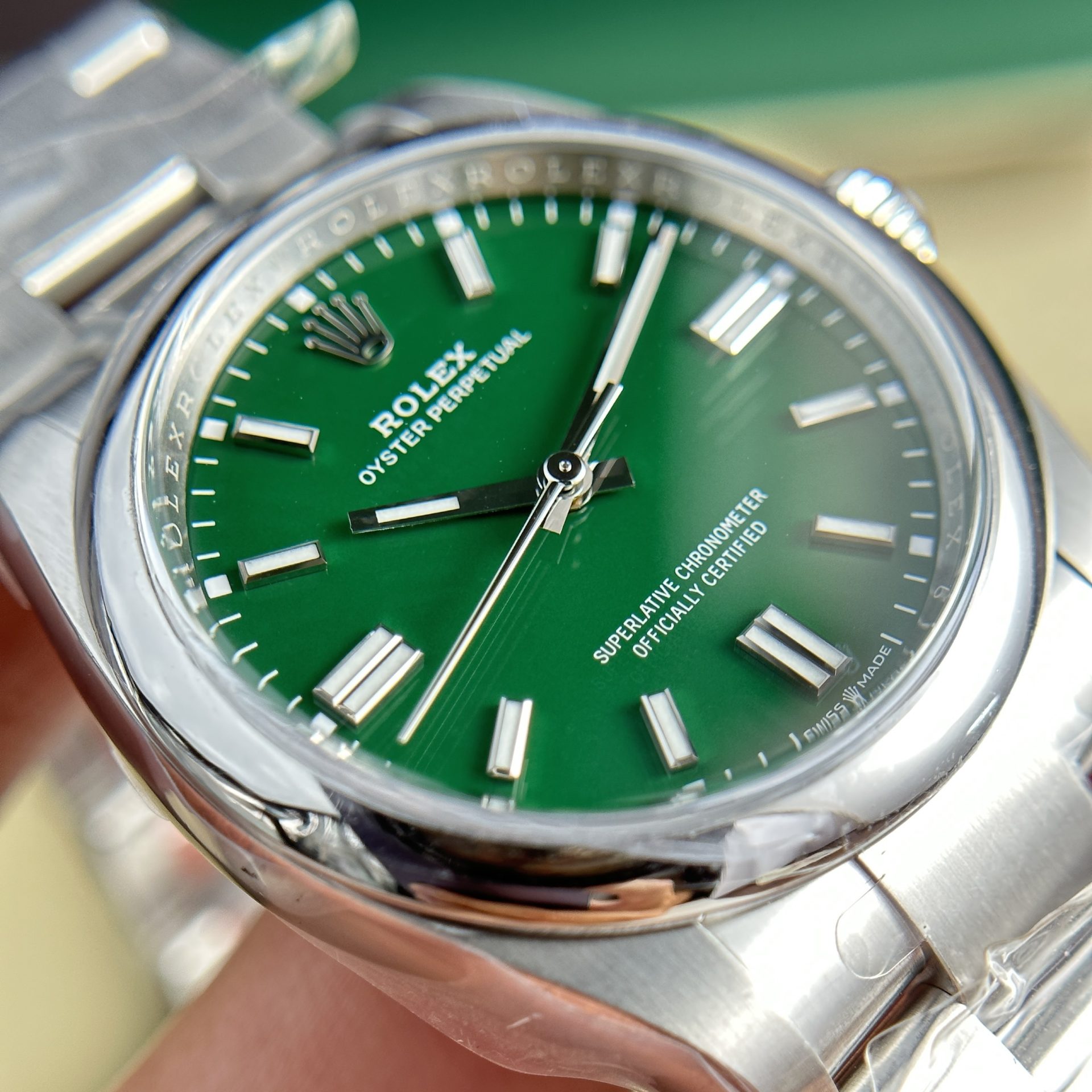 Rolex 1:1 Super Clone Oyster Perpetual Green Dial Domed Bezel 36mm 126000