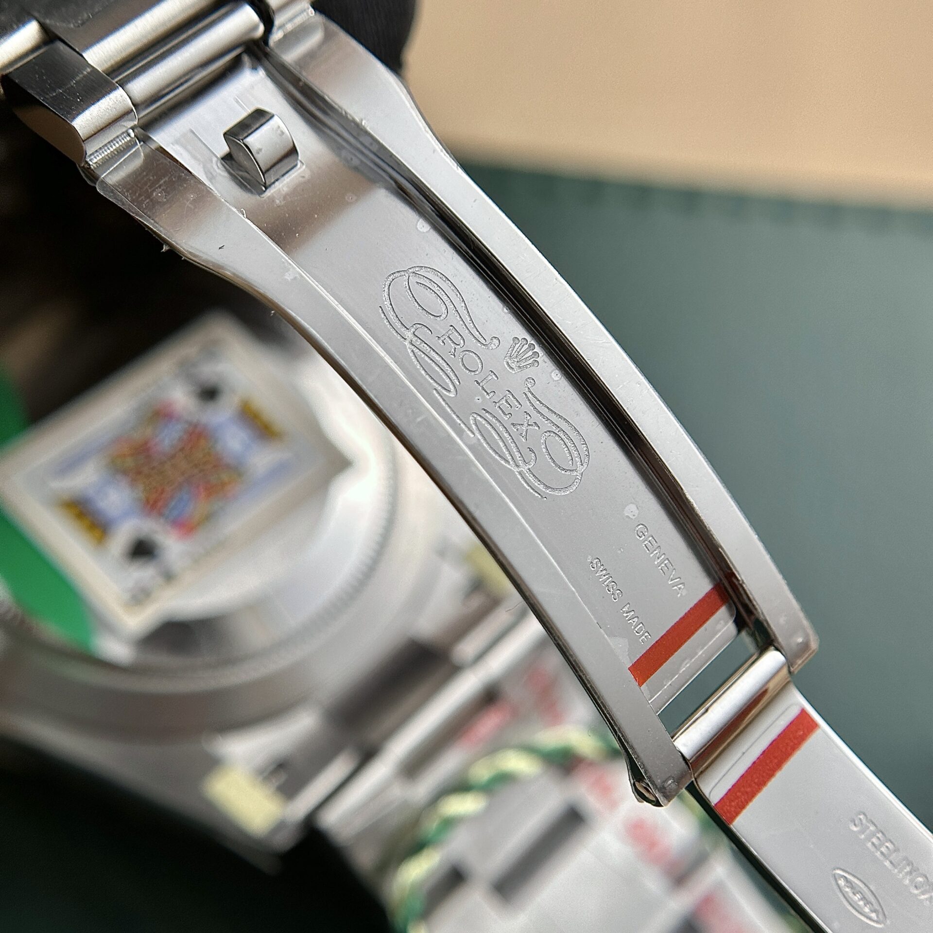 Rolex 1:1 Super Clone Oyster Perpetual Green Dial Domed Bezel 41mm 124300