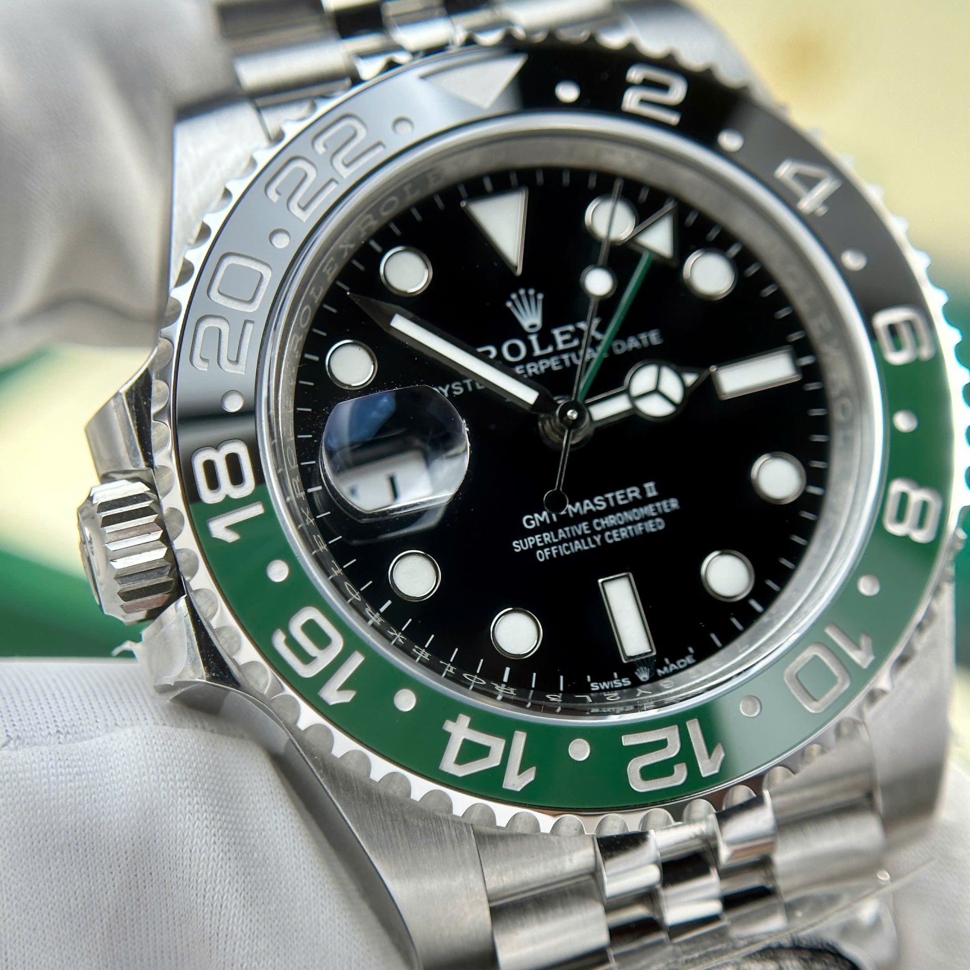 Rolex 1:1 Super Clone GMT-Master II 2022 Oyster 40 mm Oystersteel M126720VTNR-0002