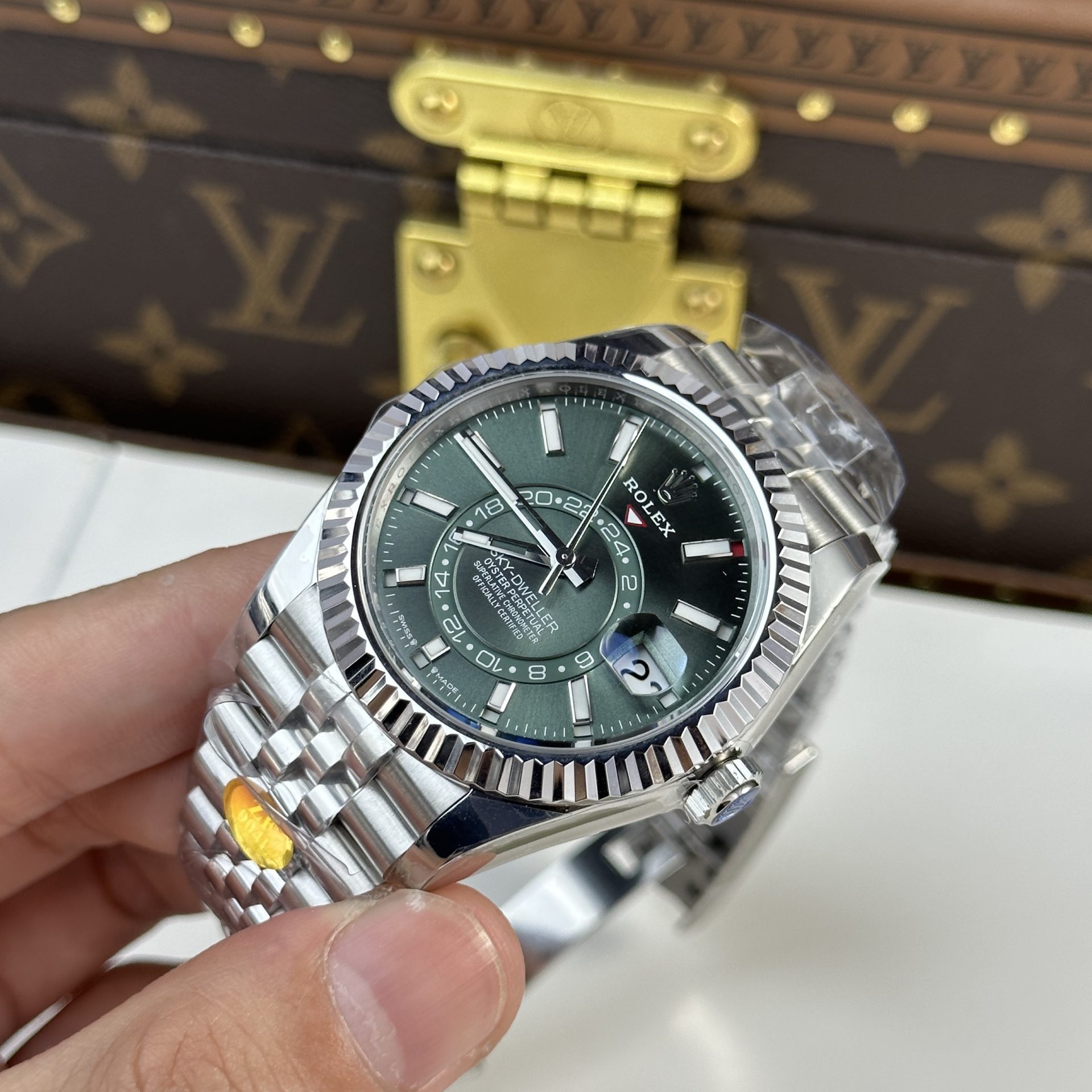 Rolex 1:1 Super Clone Sky-Dweller Oyster, 42 mm, Oystersteel and white gold m336934-0002