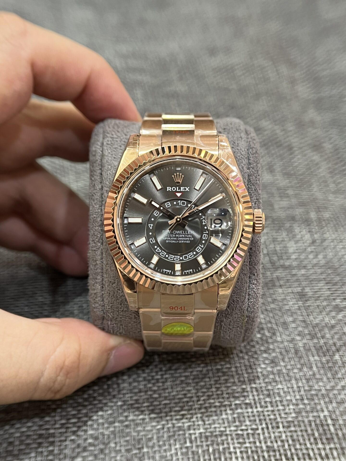 Rolex 1:1 Super Clone Sky-Dweller Oyster, 42 mm, Everose gold m336935-0004