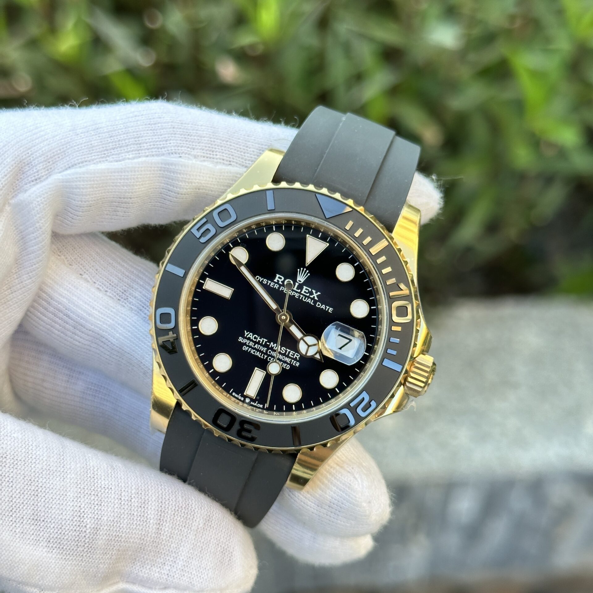 Rolex 1:1 Super Clone Yacht-Master 42 Yellow Gold Black Dial Men's Watch 226658-0001