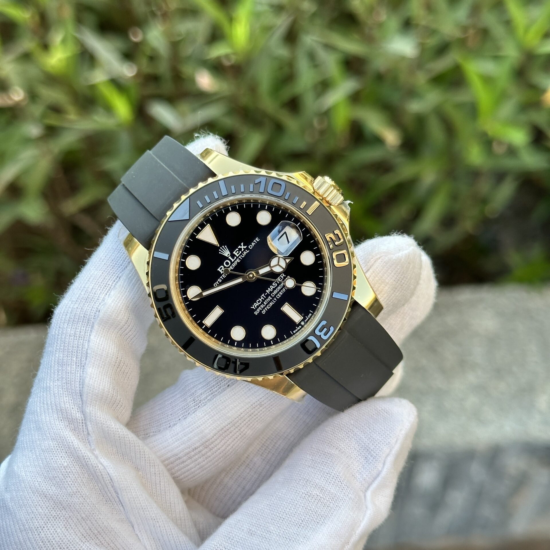 Rolex 1:1 Super Clone Yacht-Master 42 Yellow Gold Black Dial Men's Watch 226658-0001