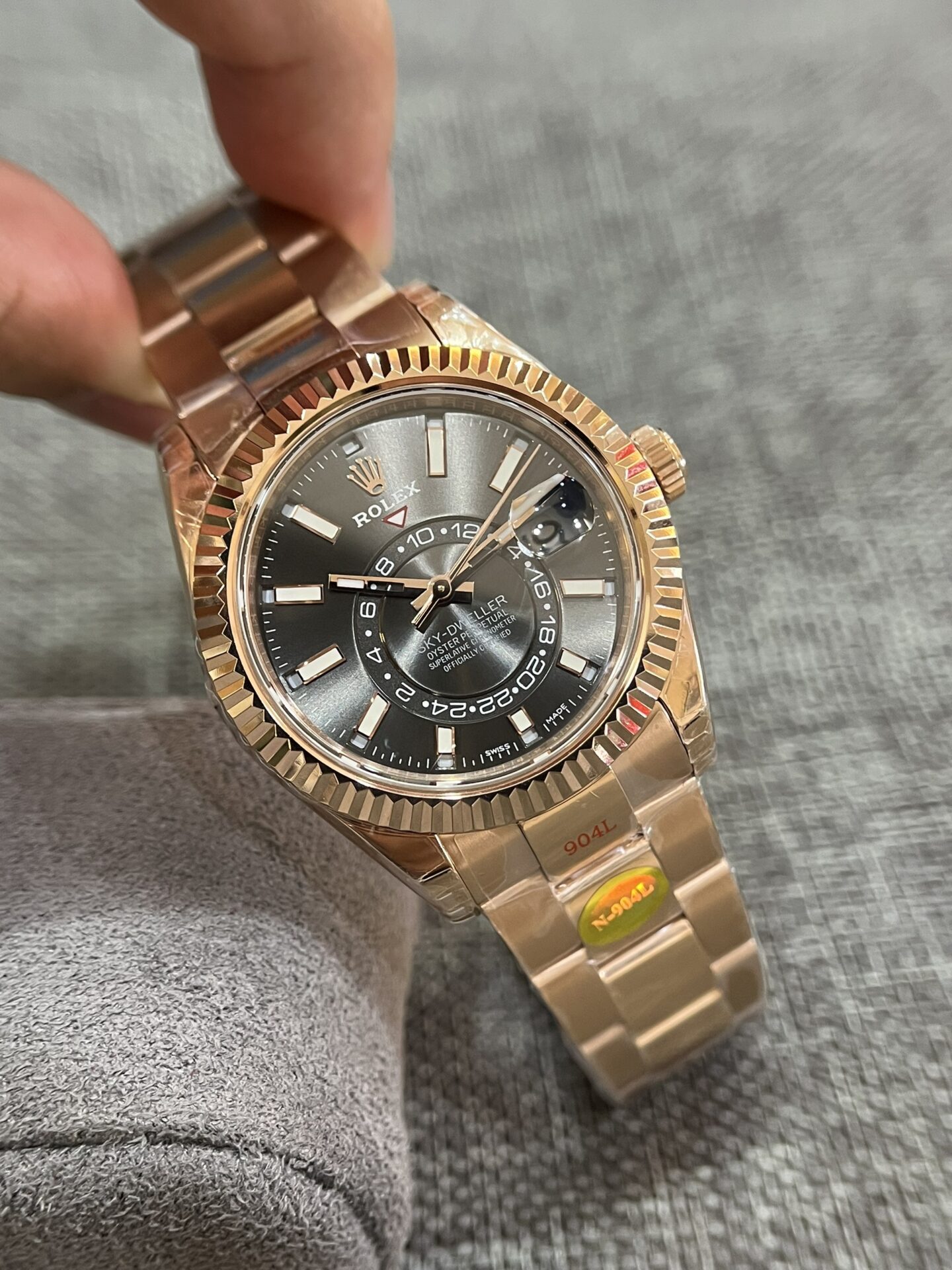 Rolex 1:1 Super Clone Sky-Dweller Oyster, 42 mm, Everose gold m336935-0004