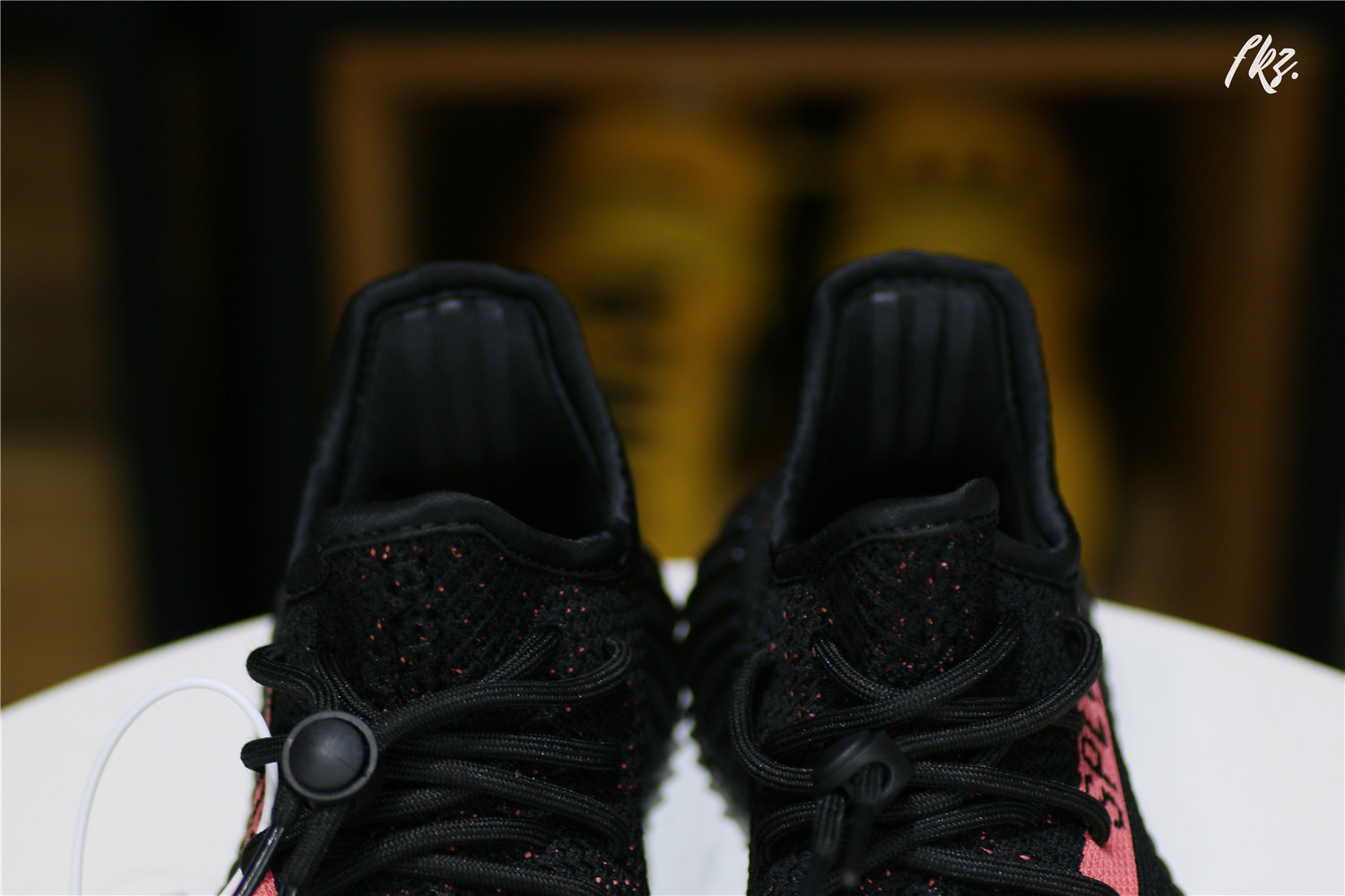 Yeezy 350 V2 Boost Core  Black Red Kid(Ln5 A1)