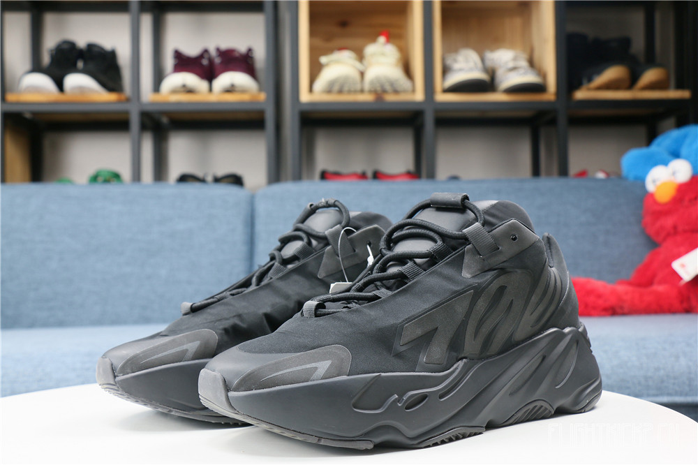 Yeezy Boost 700 MNVN Triple Black