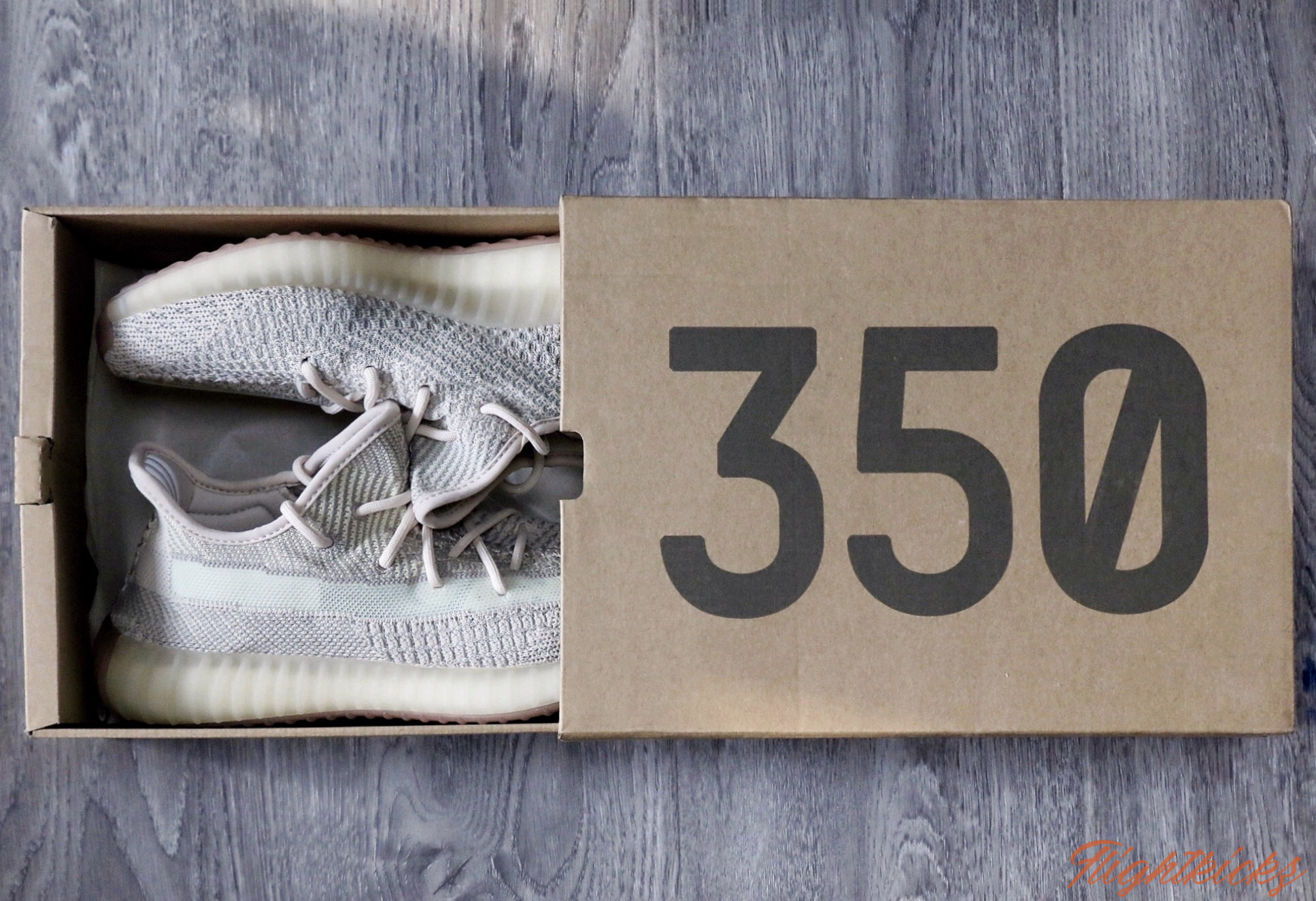 2019 Yeezy 350 V2  Citrin  None Reflective（Ln5 A1)