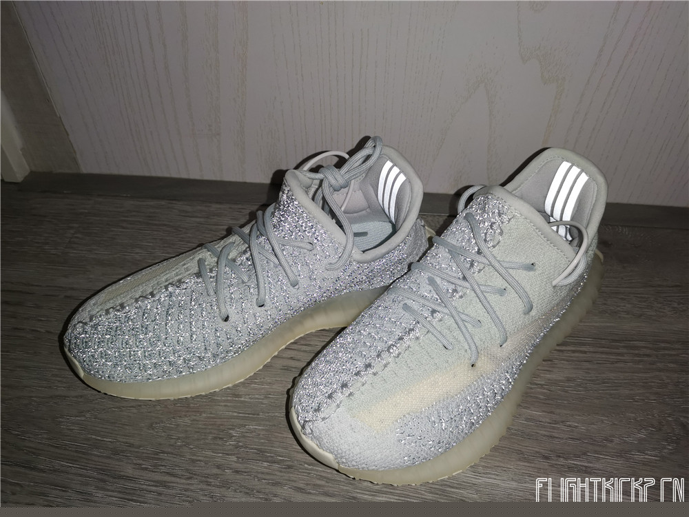 Yeezy 350 Boost   Cloud White  Reflective Kid (Ln5 A1)