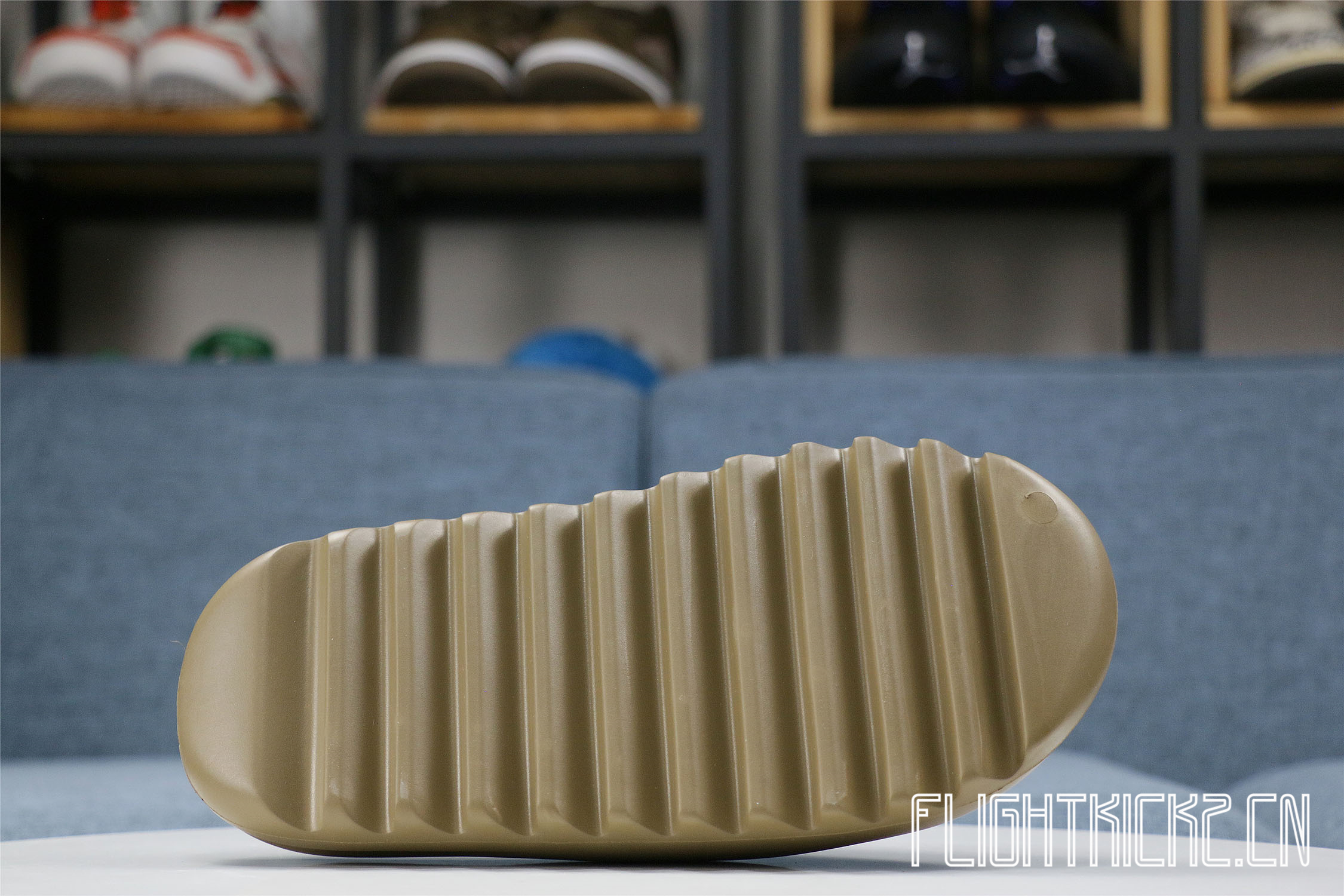 Yeezy Slides Earth Brown 2020（FV8425咖啡）