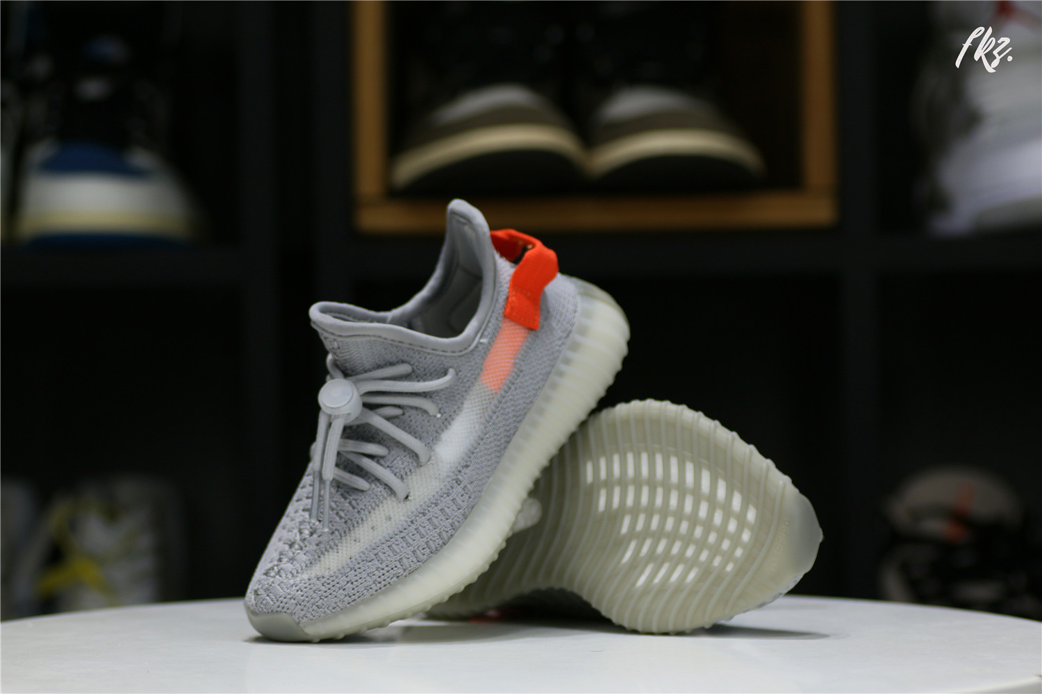 Yeezy 350 Boost  Tail Light  Kid (Ln5 A1)