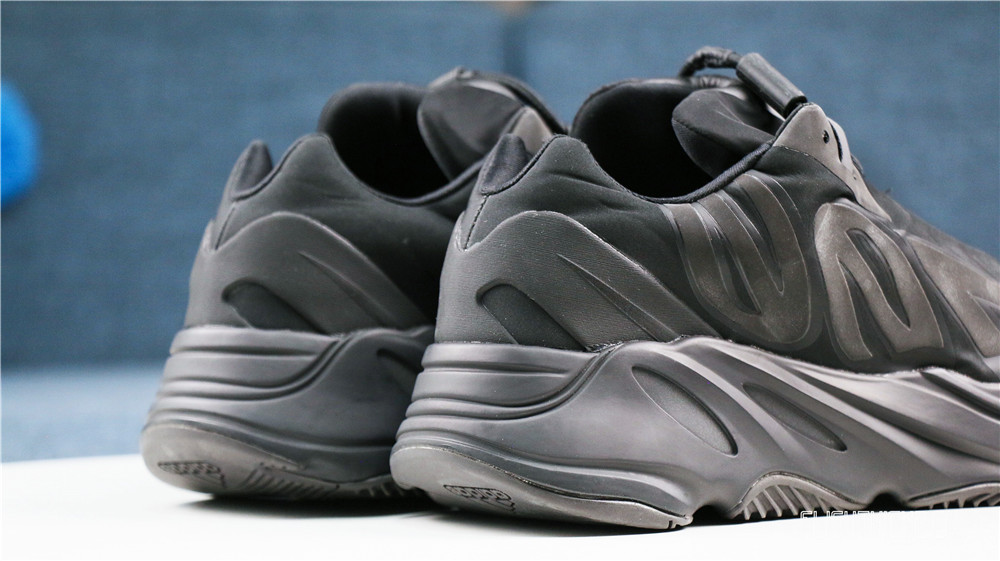 Yeezy Boost 700 MNVN Triple Black