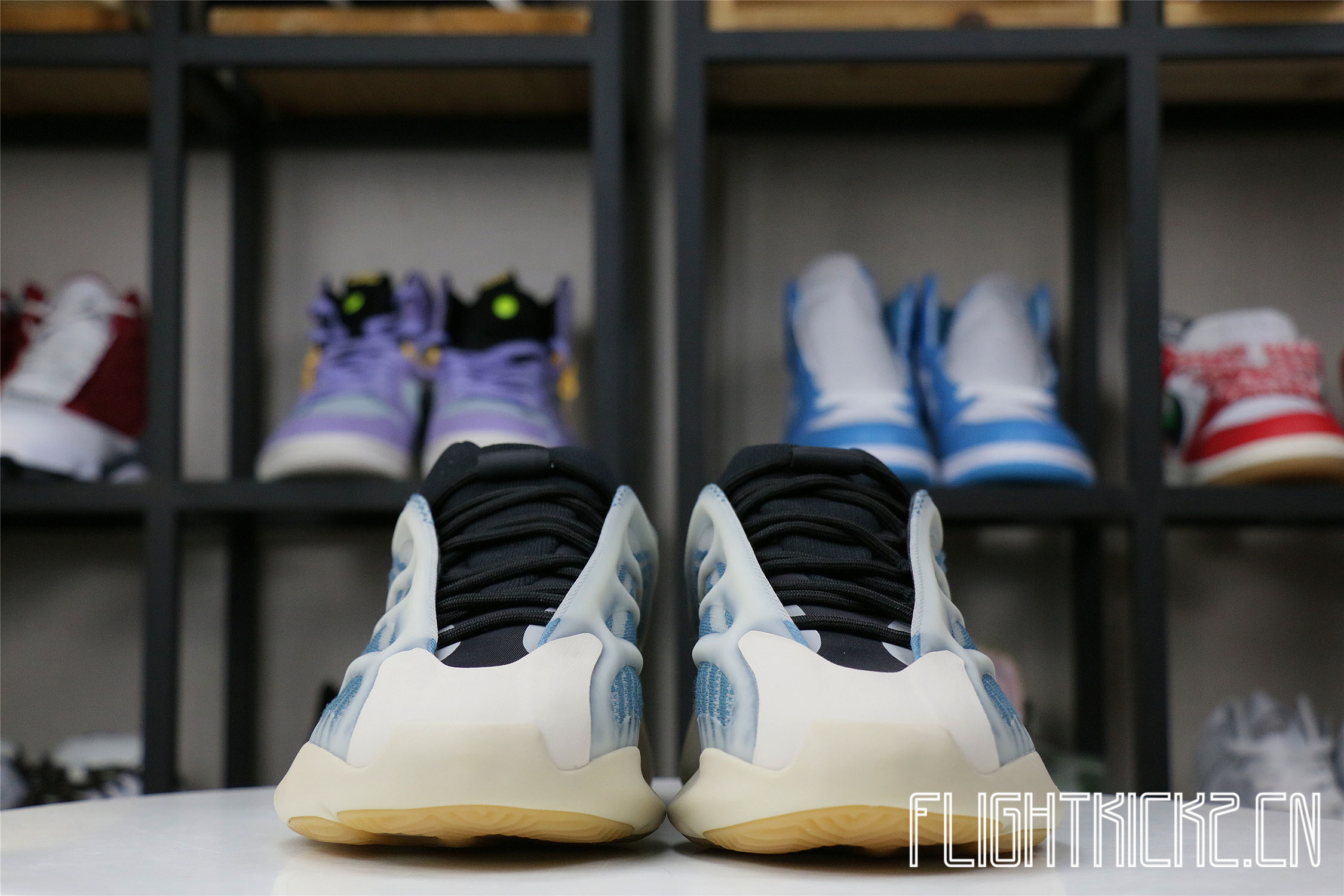 Yeezy 700 v3 “Kyanite” 2021