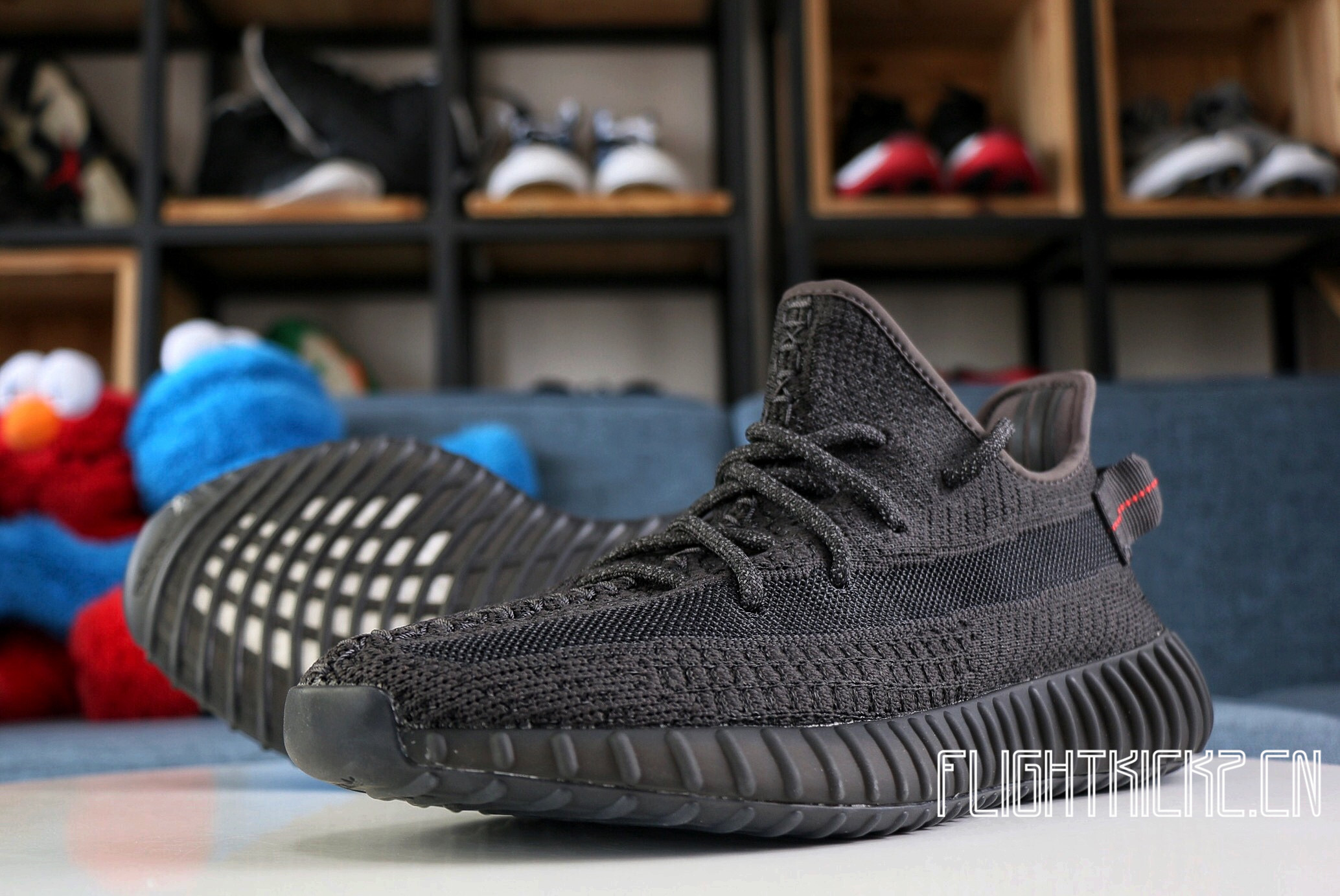 Yeezy 350 Boost V2 Black Static Black Reflective (LN5 A1)