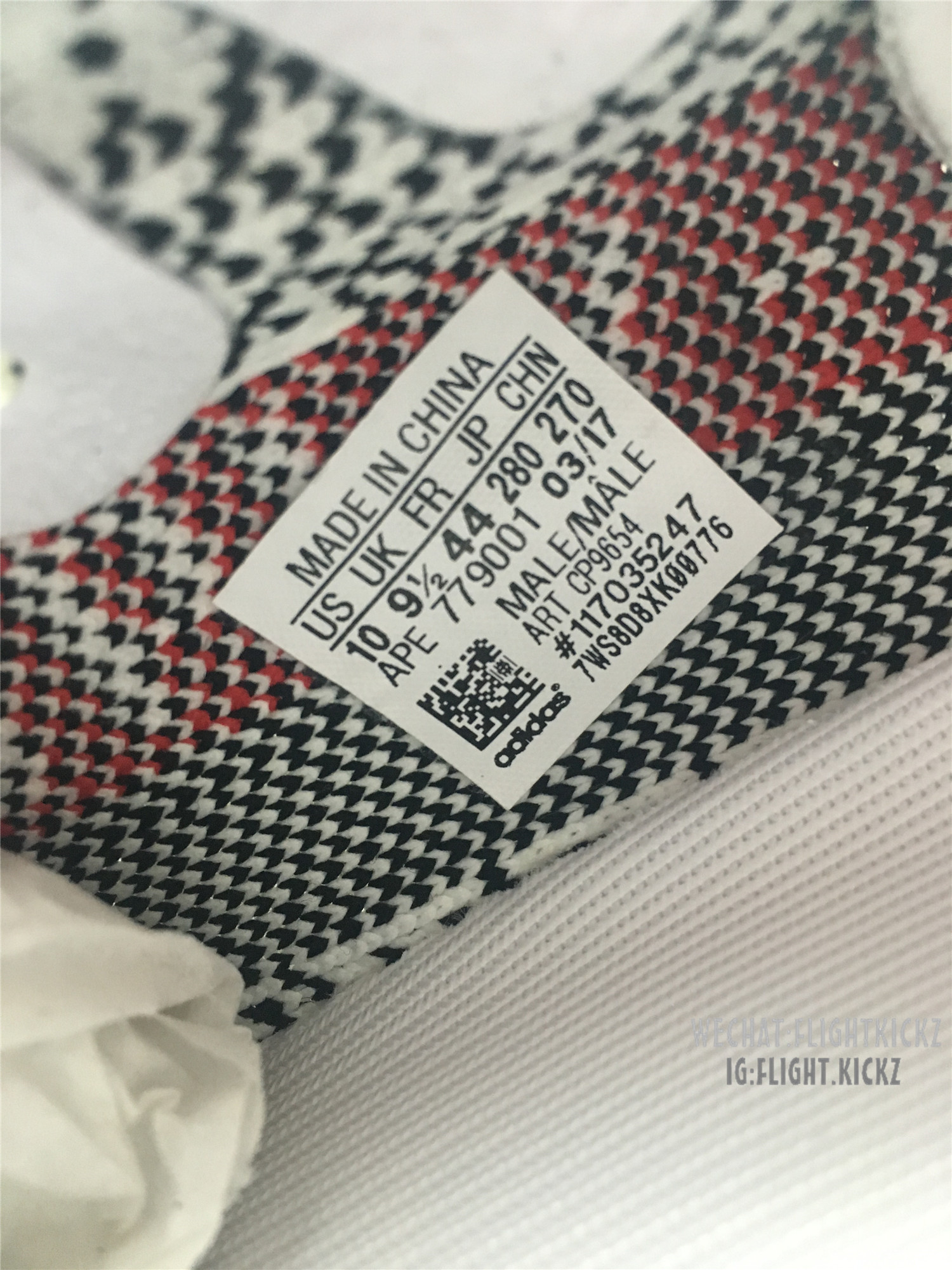 Yeezy Boost 350 V2 Zebra（Ln5 A1)