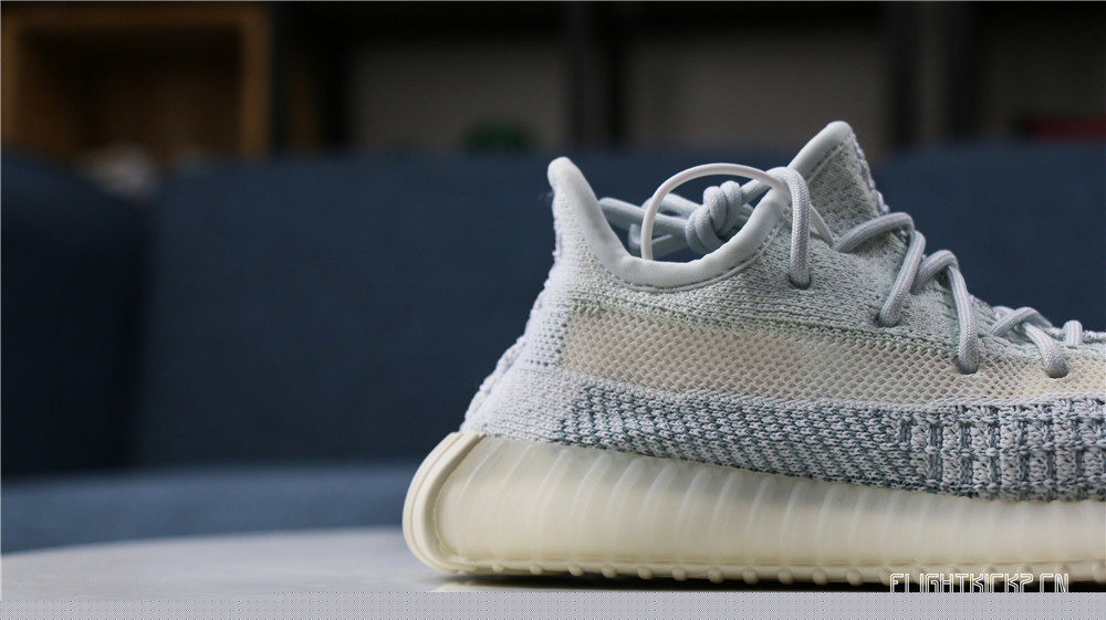 Yeezy 350 Boost   Cloud White  Reflective Kid (Ln5 A1)