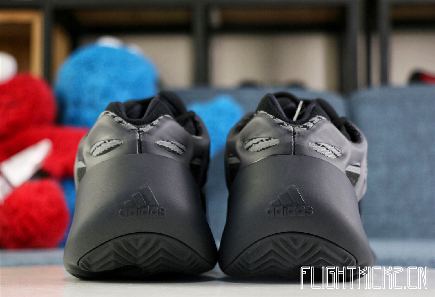 Adidas Yeezy 700 v3 Alvah 2020 (Glow)