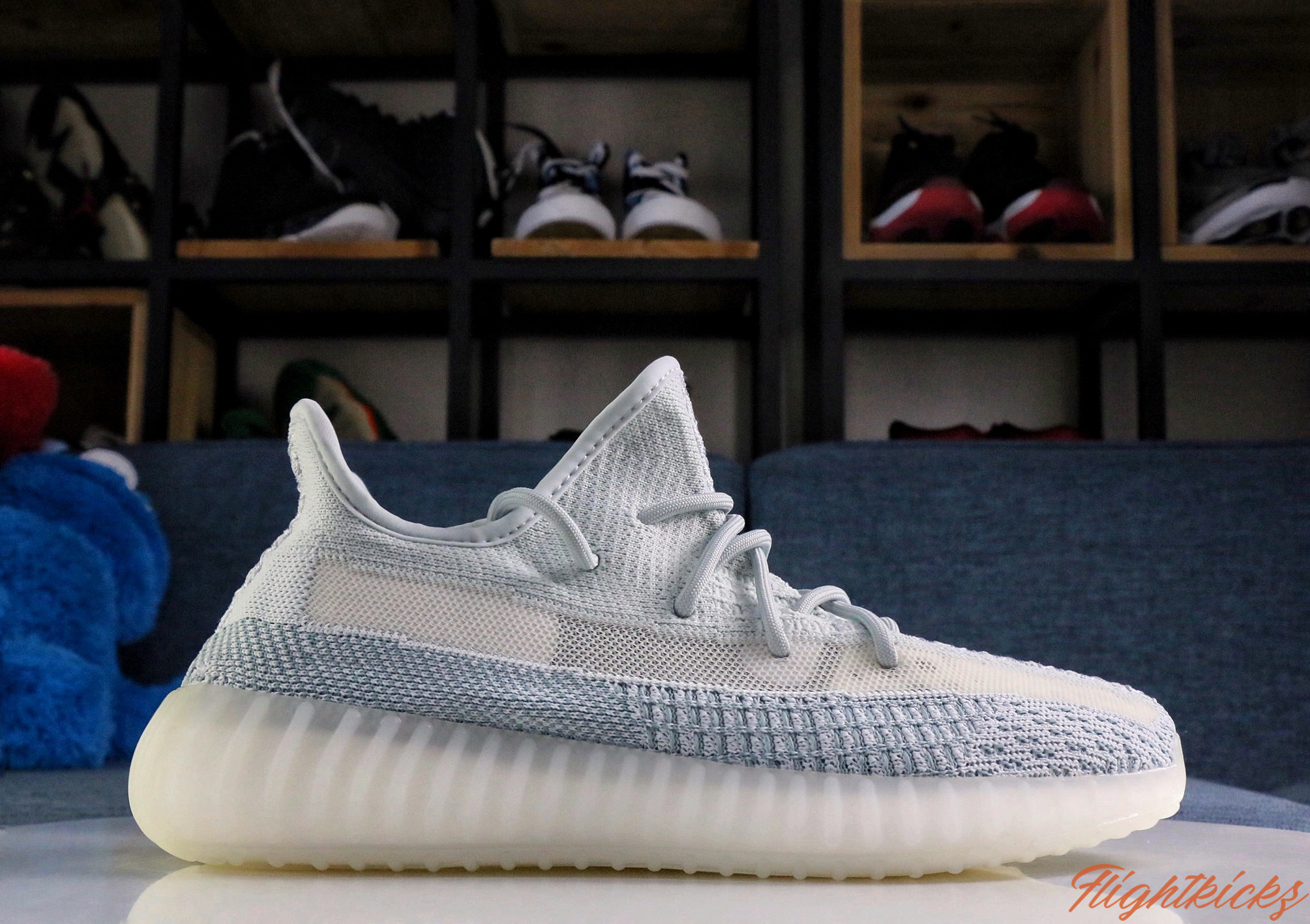 2019 Yeezy 350 V2  Cloud White  None Reflective（Ln5 A1)