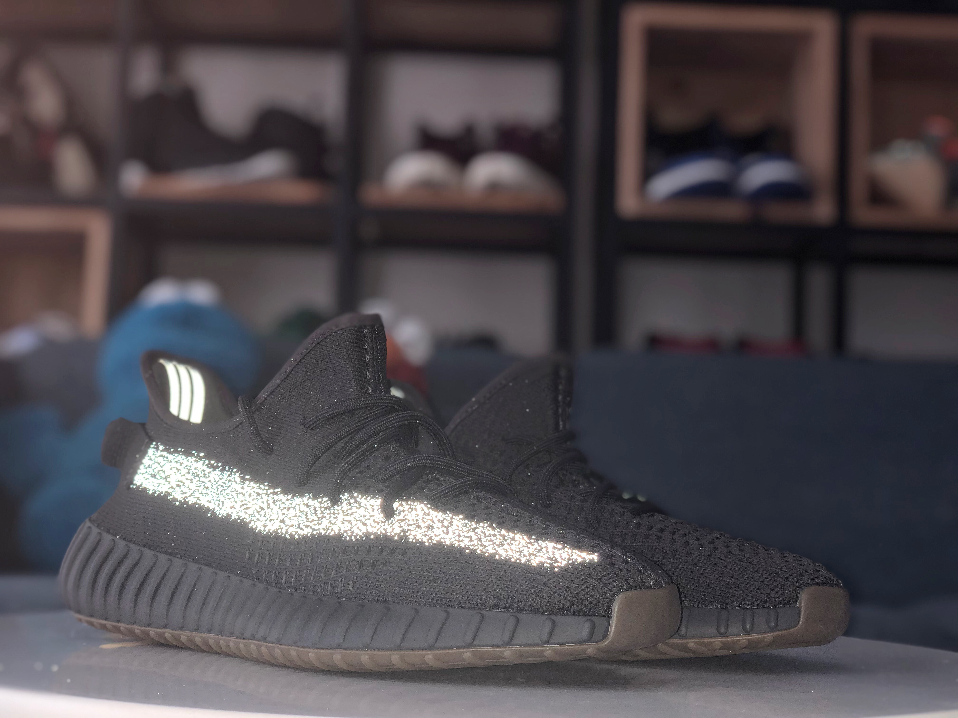 2020 Yeezy 350 V2  Cinder  Reflective (Ln5 A1)