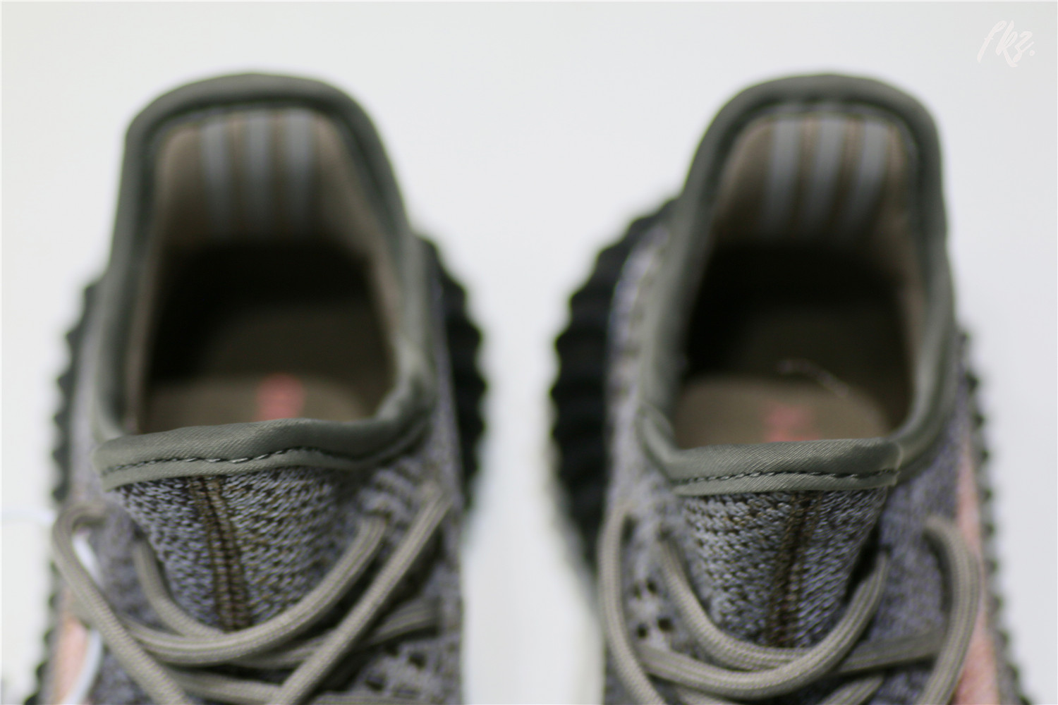 adidas Yeezy Boost 350 V2 Ash Stone kid