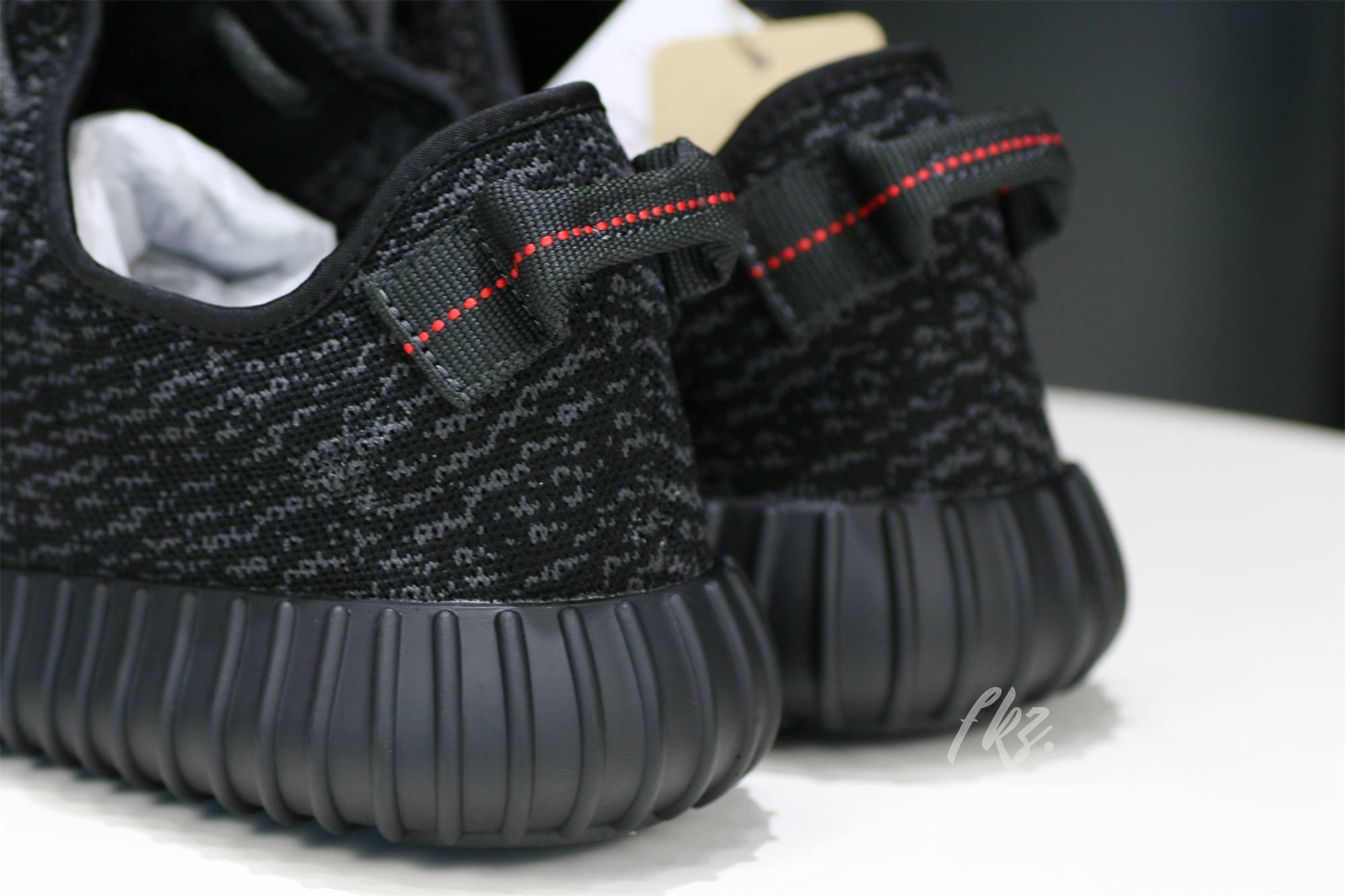 Yeezy 350 ‘Pirate Black' 2022