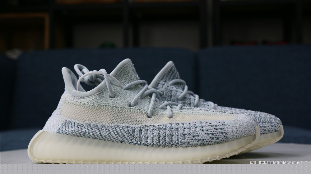Yeezy 350 Boost   Cloud White  Reflective Kid (Ln5 A1)