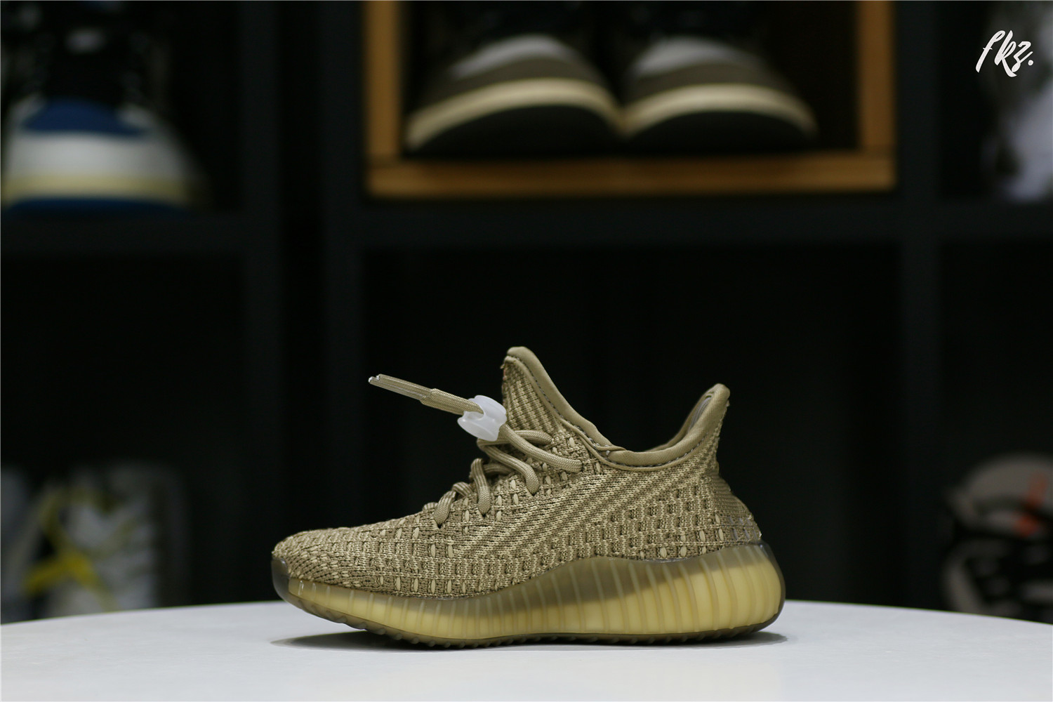 adidas Yeezy Boost 350 V2 Sand Taupe kid