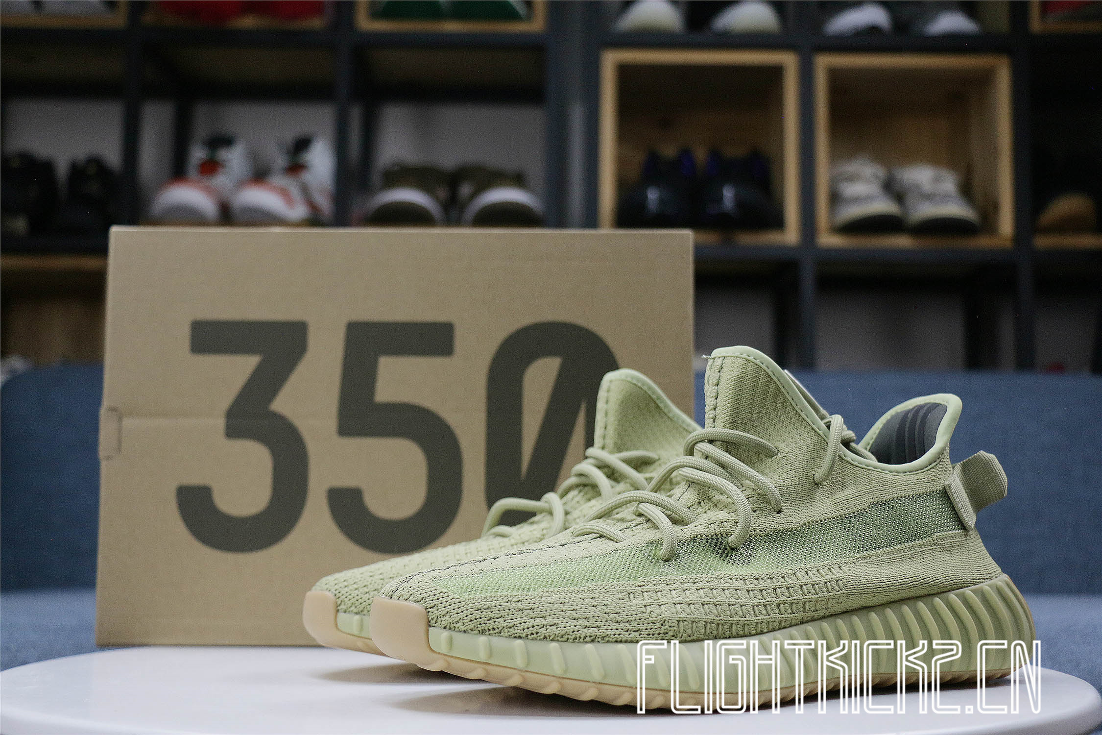 Yeezy Boost 350 V2  Sulfur  2020(LN5 A1)