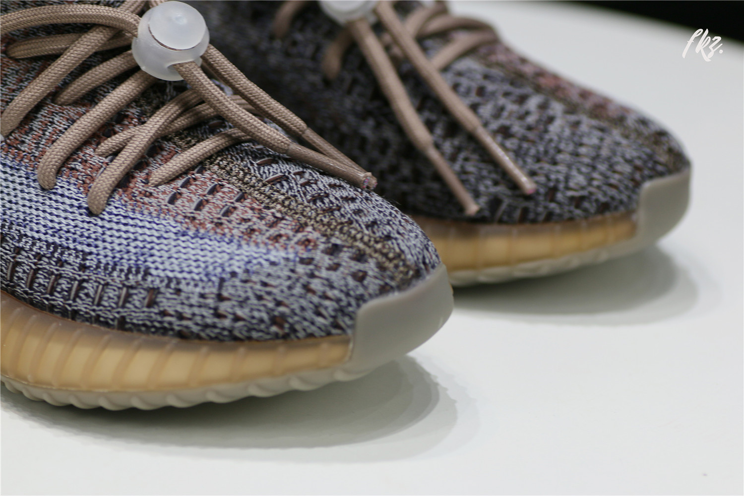 2020 Yeezy Boost 350 V2 “Fade”Kid (Ln5 A1)