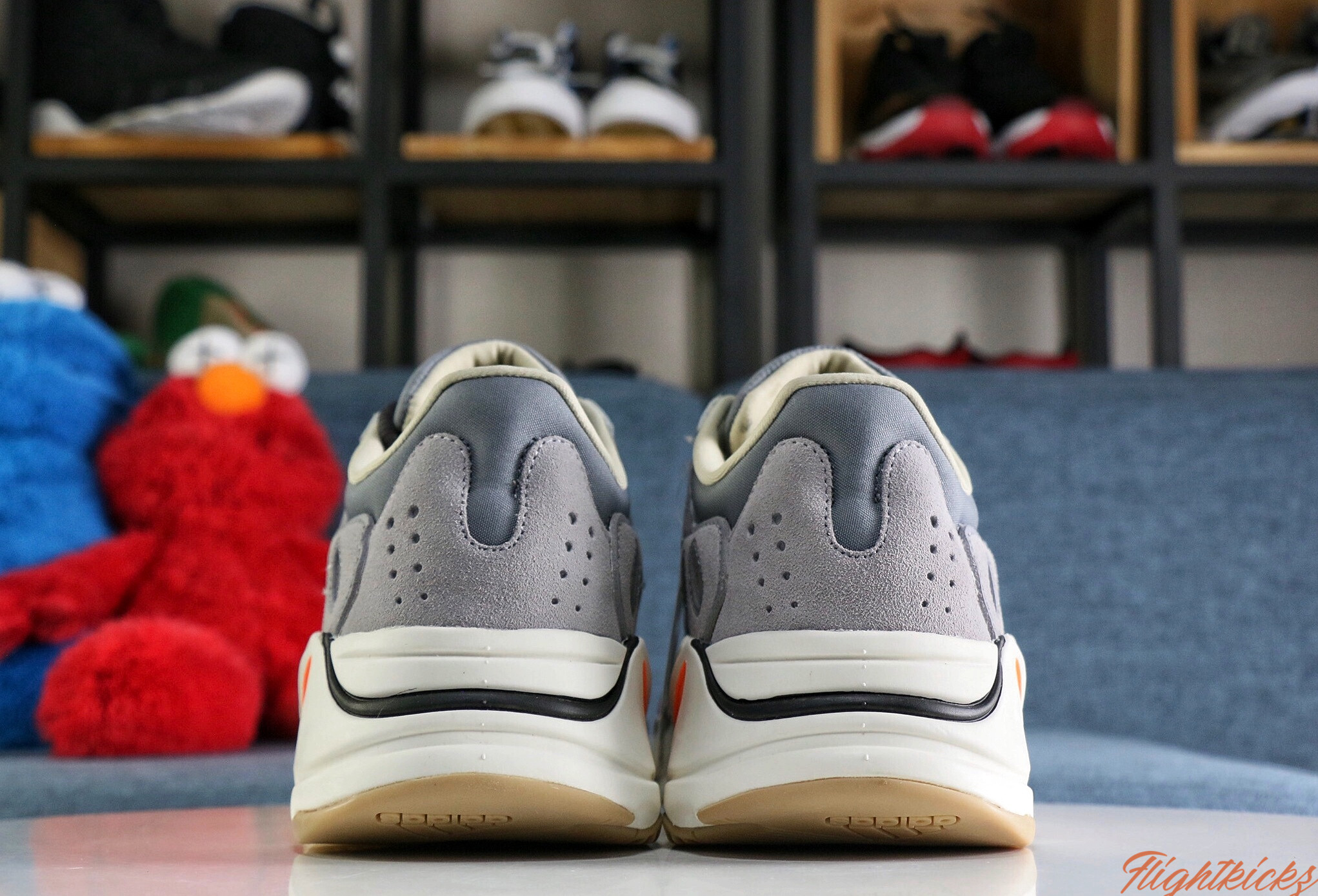 Adidas Yeezy 700  Magnet  2019