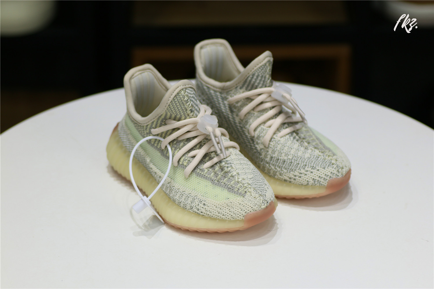 Yeezy 350 Boost   Citrin  NR Kid(Ln5 A1)