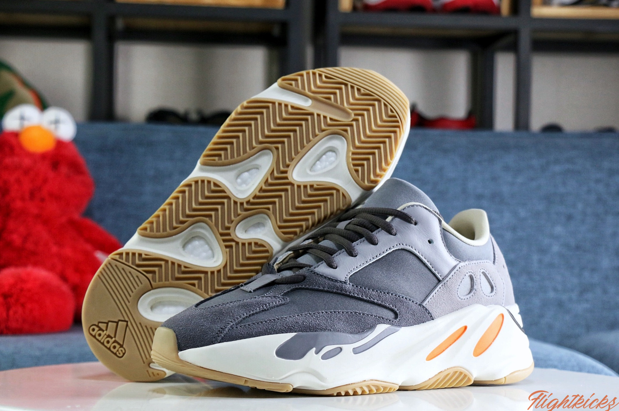 Adidas Yeezy 700  Magnet  2019