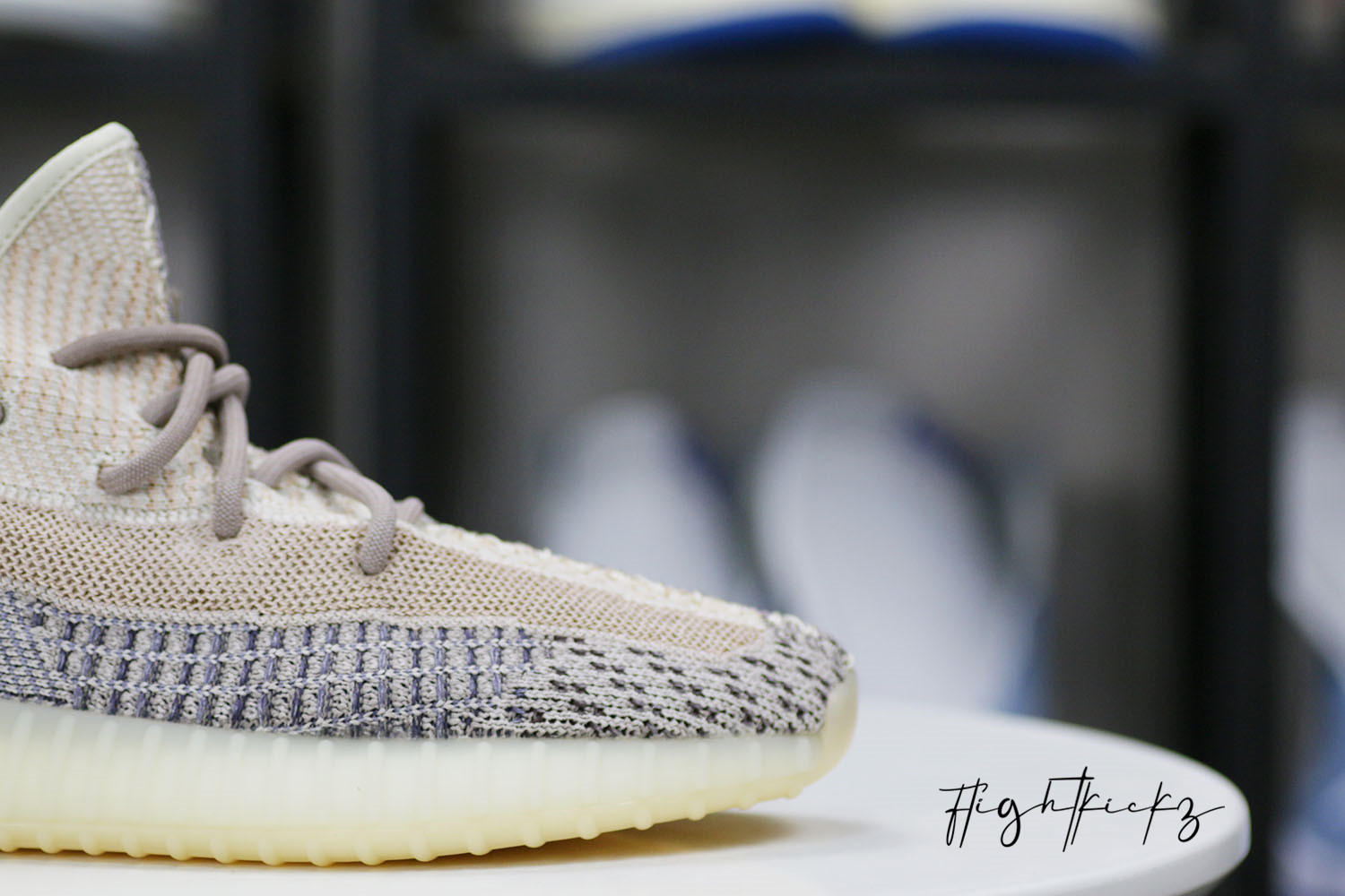 Yeezy Boost 350 V2 Ash Pearl 2021 (LN5 A1)