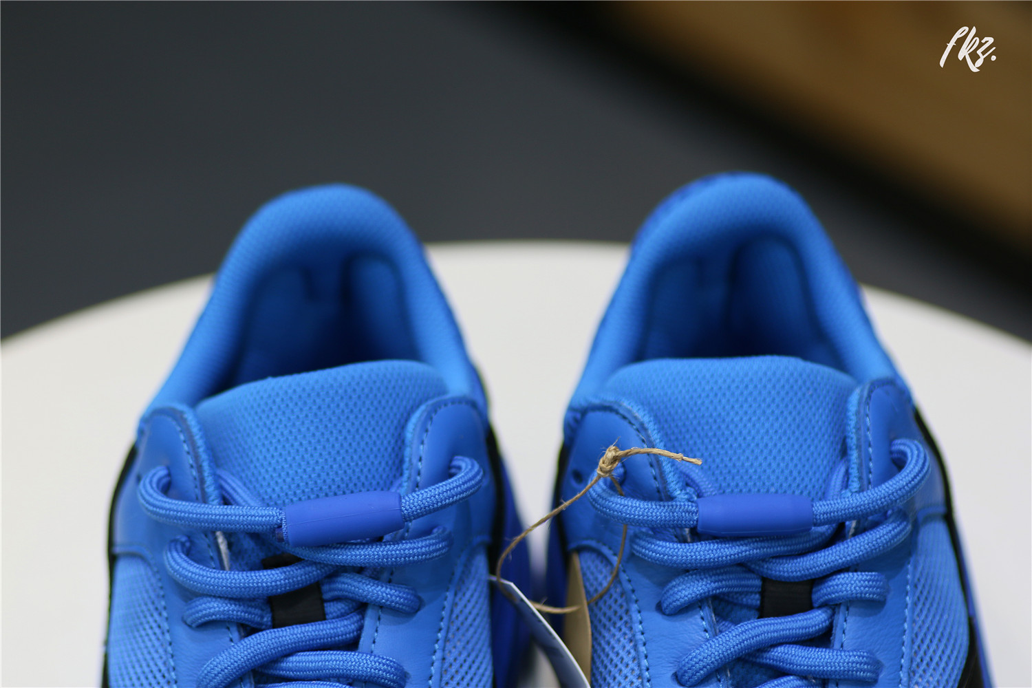 Adidas Yeezy Boost 700 Hi-Res Blue