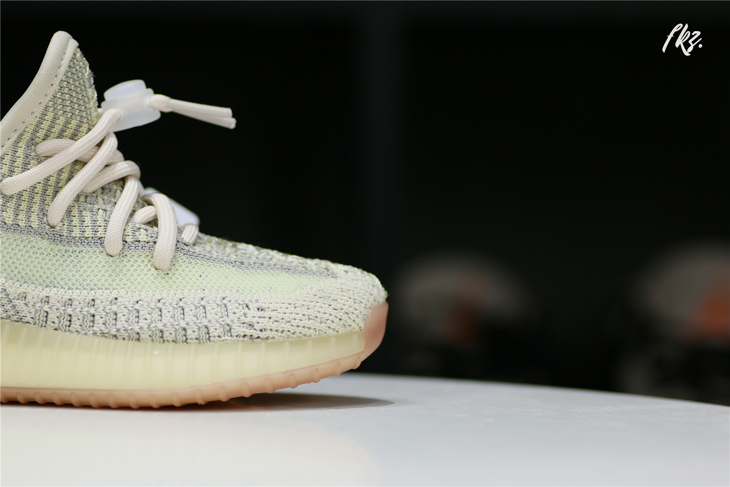 Yeezy 350 Boost   Citrin  NR Kid(Ln5 A1)