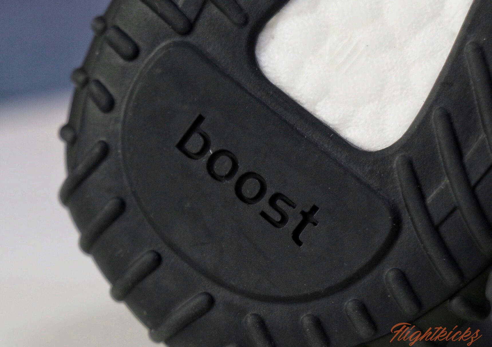 Yeezy 350 Boost   Black Static  NR Kid (Ln5 A1)